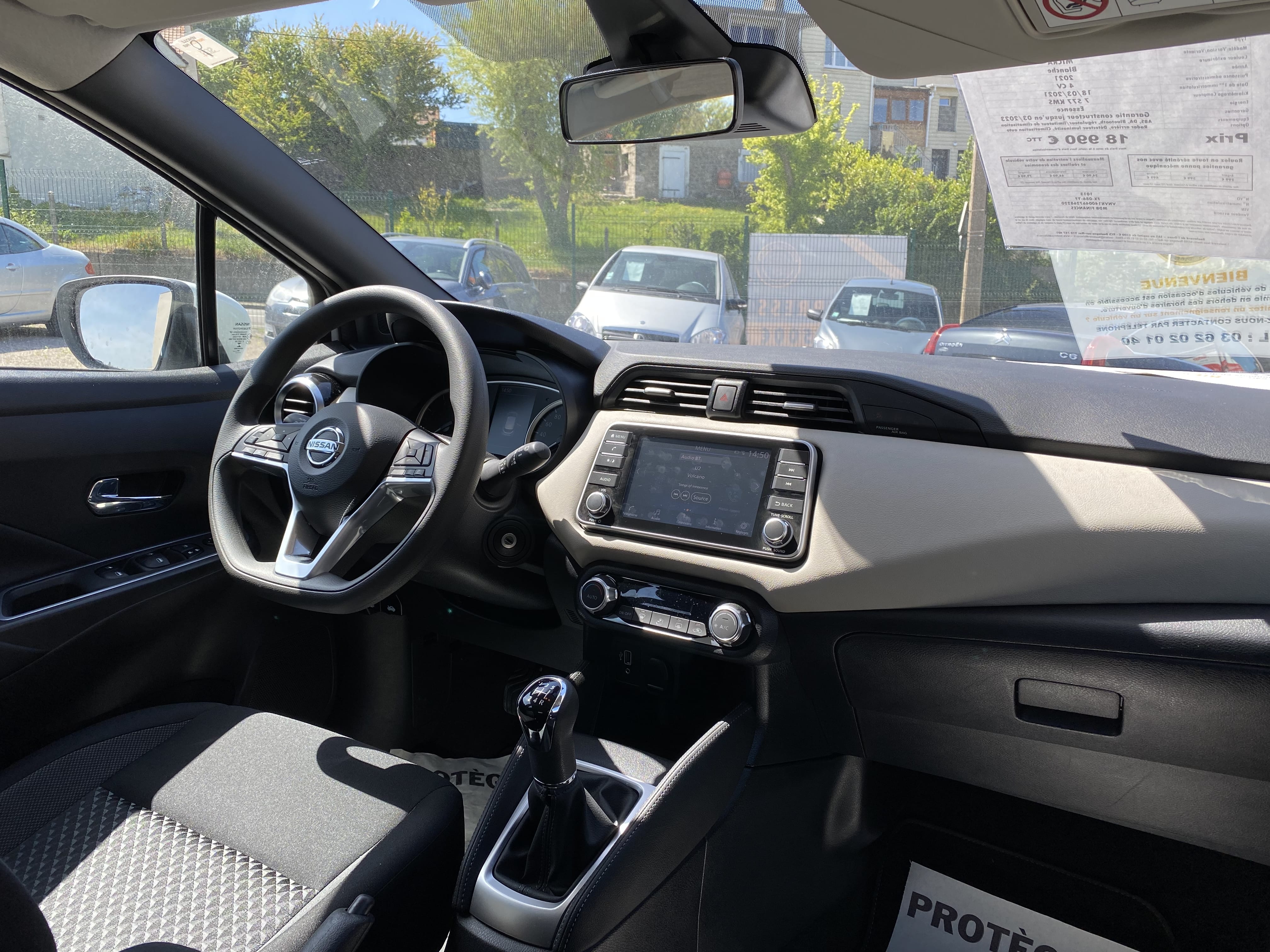 Nissan Micra avec GPS