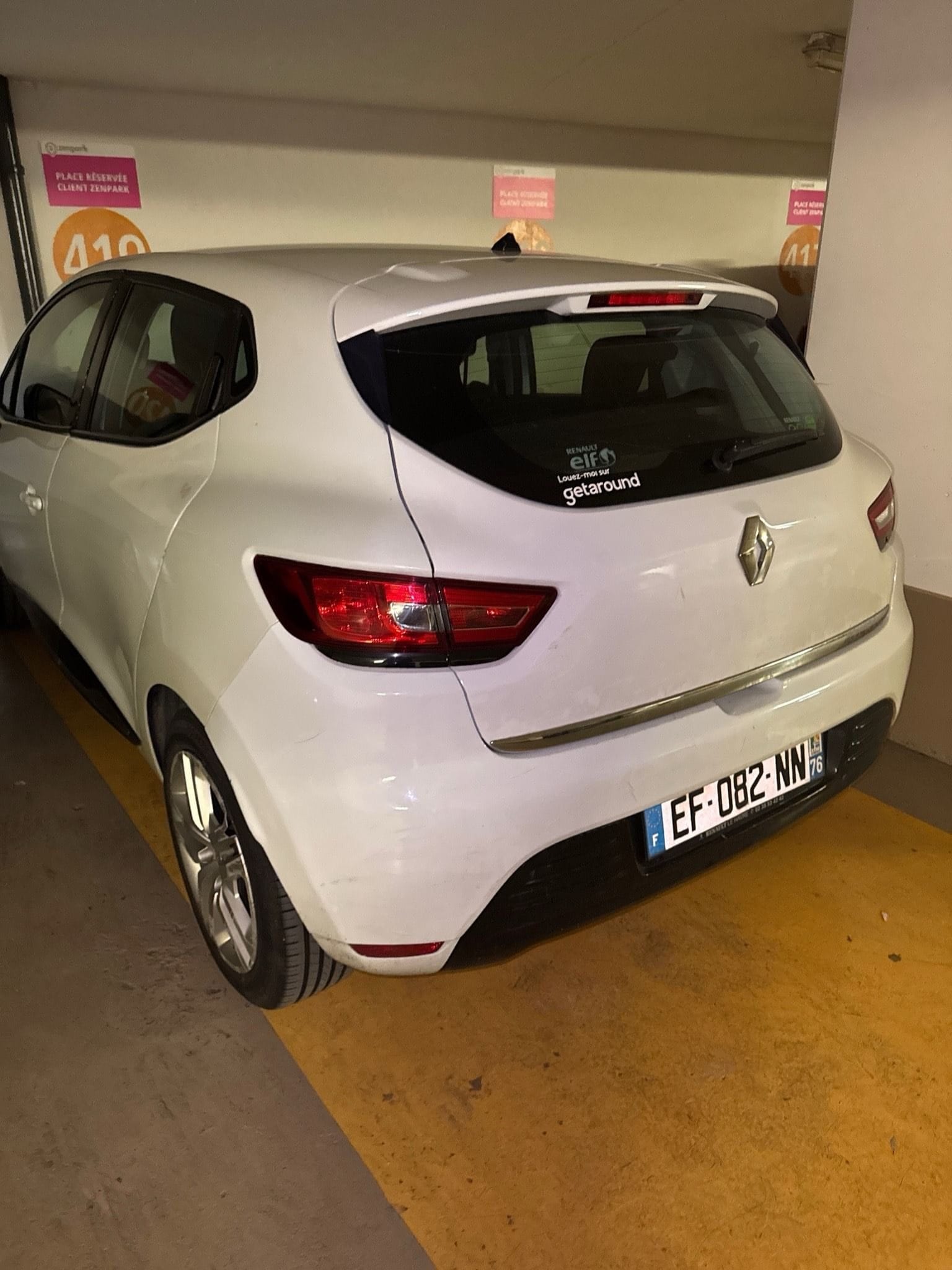 Renault Clio EF082NN avec Entrée audio / iPod