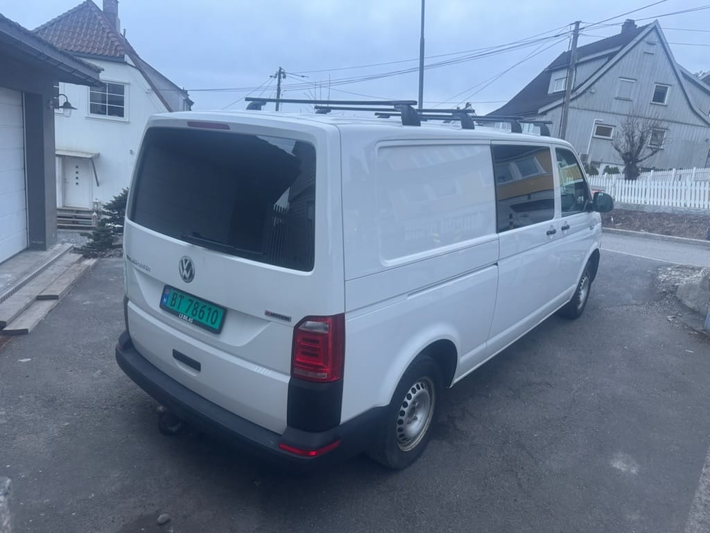Volkswagen Transporter 2.0 TDI med Ryggekamera