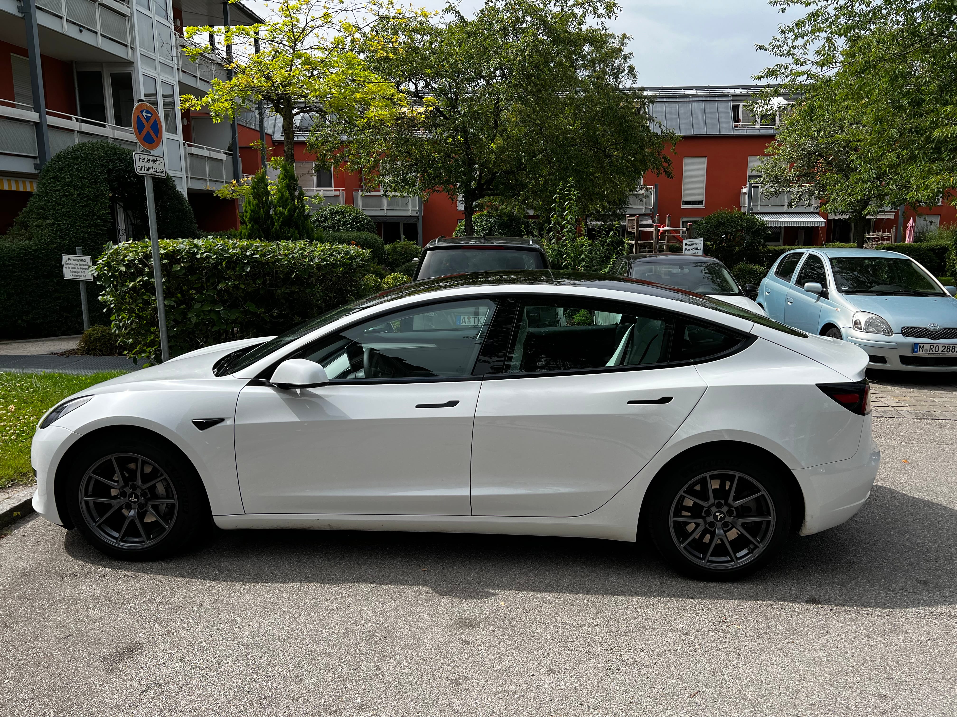 Tesla Model 3 Standard Range Plus mit Klimaanlage