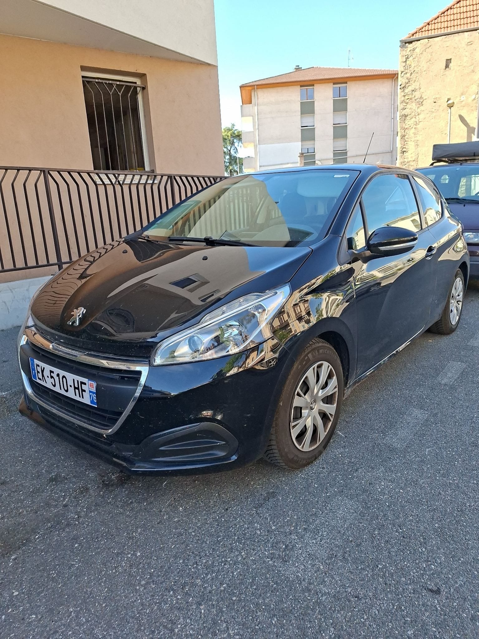 Peugeot 208 avec Climatisation