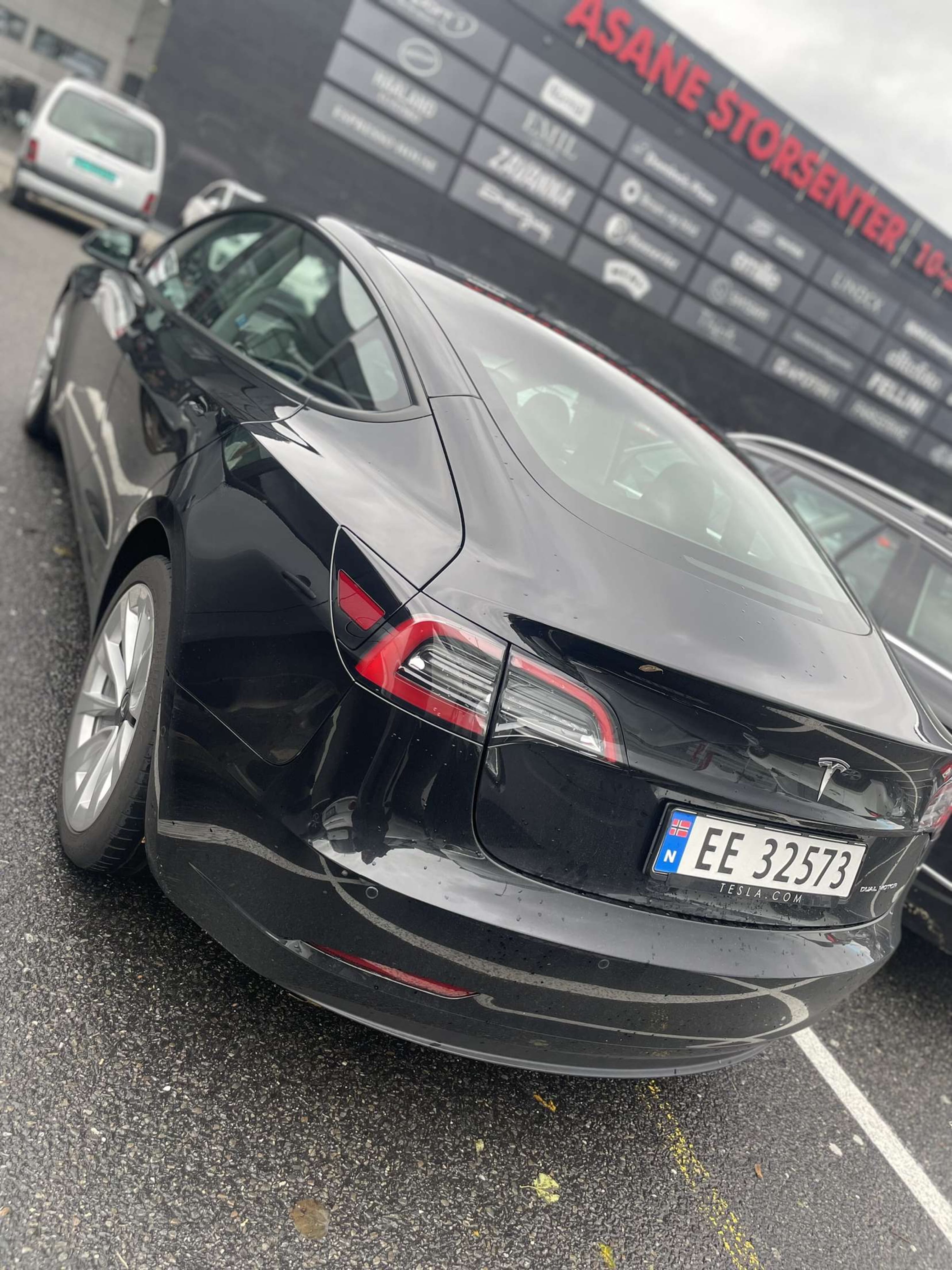 Tesla Model 3 Long Range med GPS