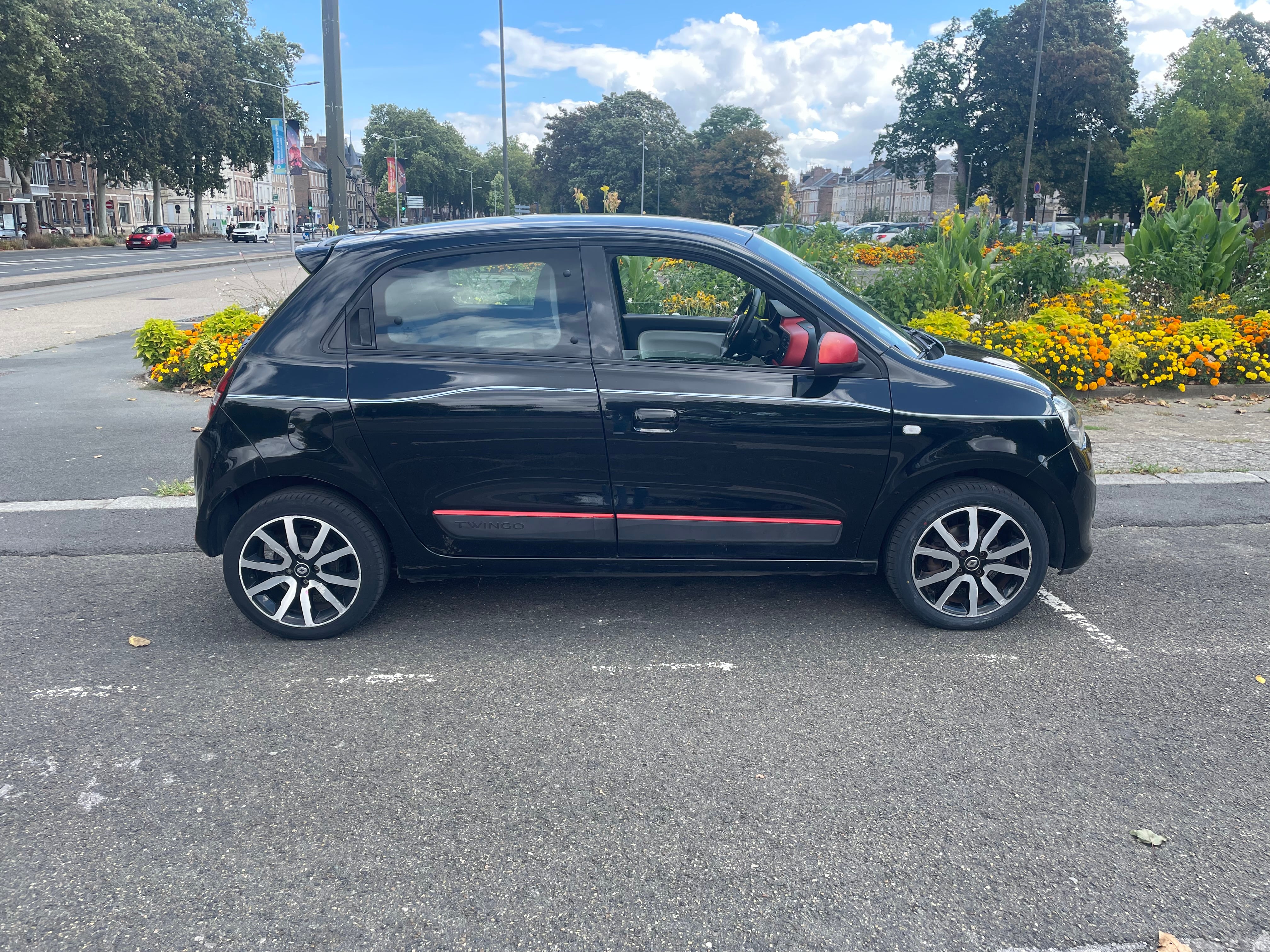 Renault Twingo III avec Climatisation