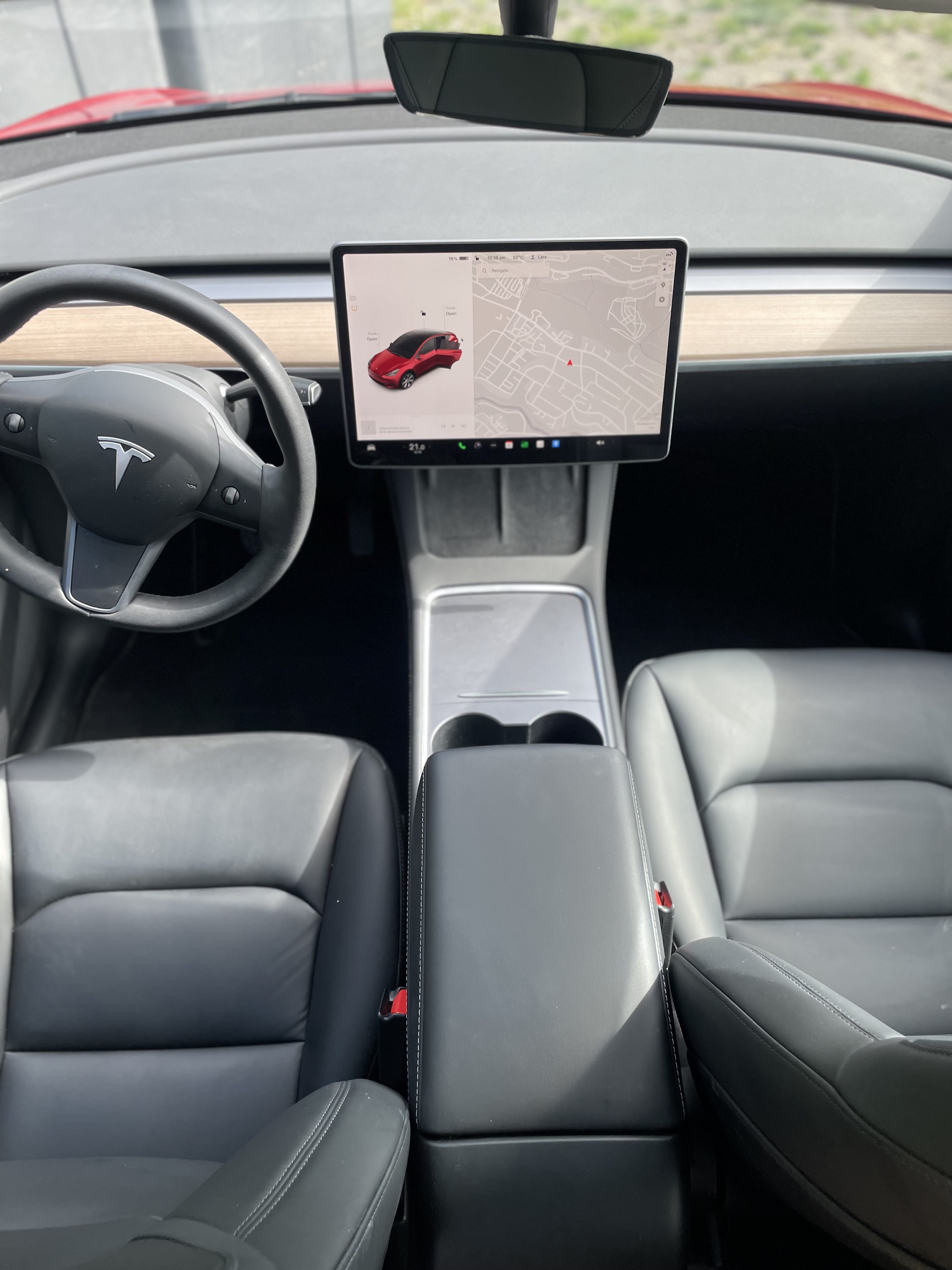 Tesla Model Y Long Range AWD med Cruisekontroll