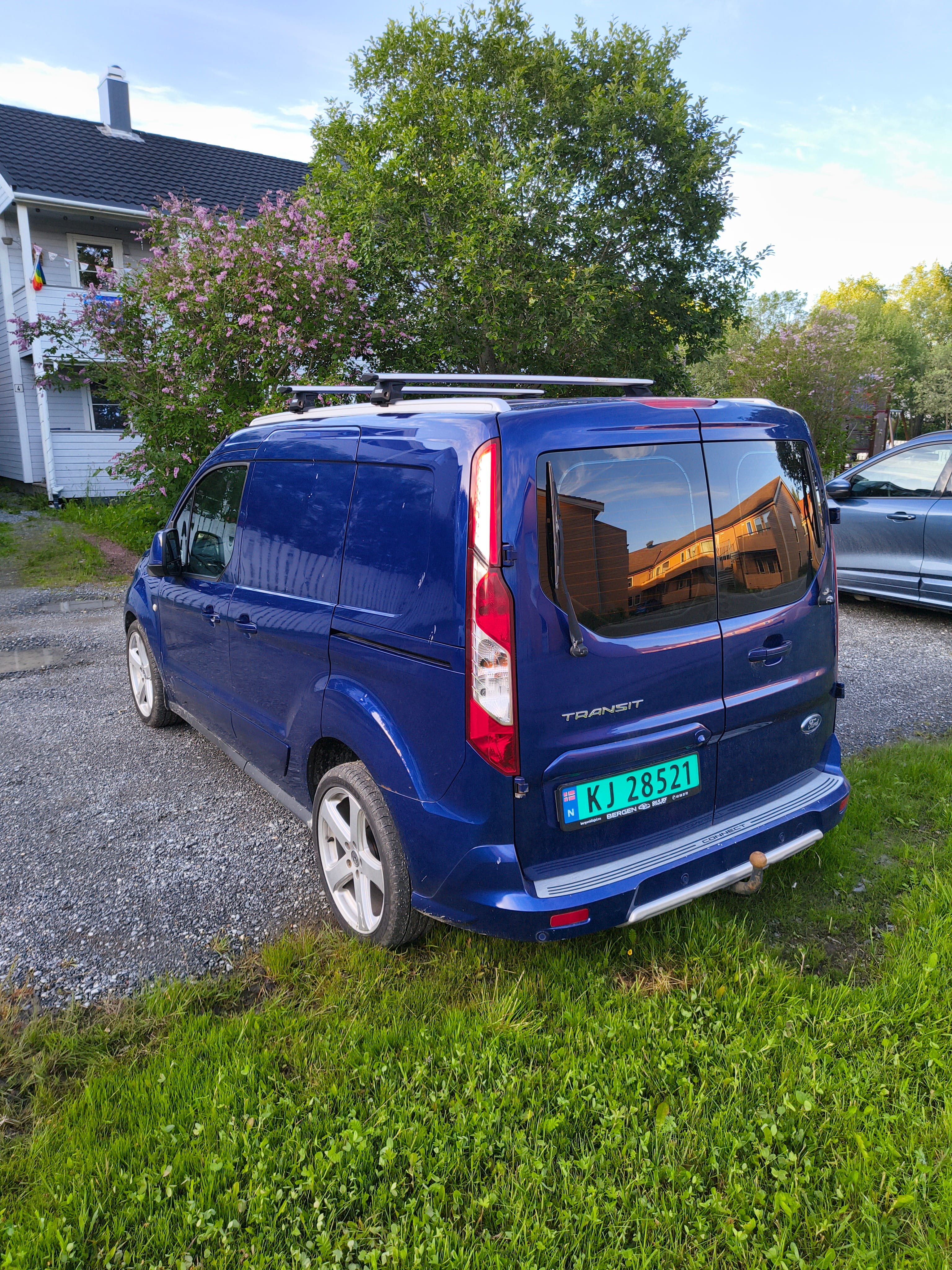 Ford Transit Connect med Ryggekamera