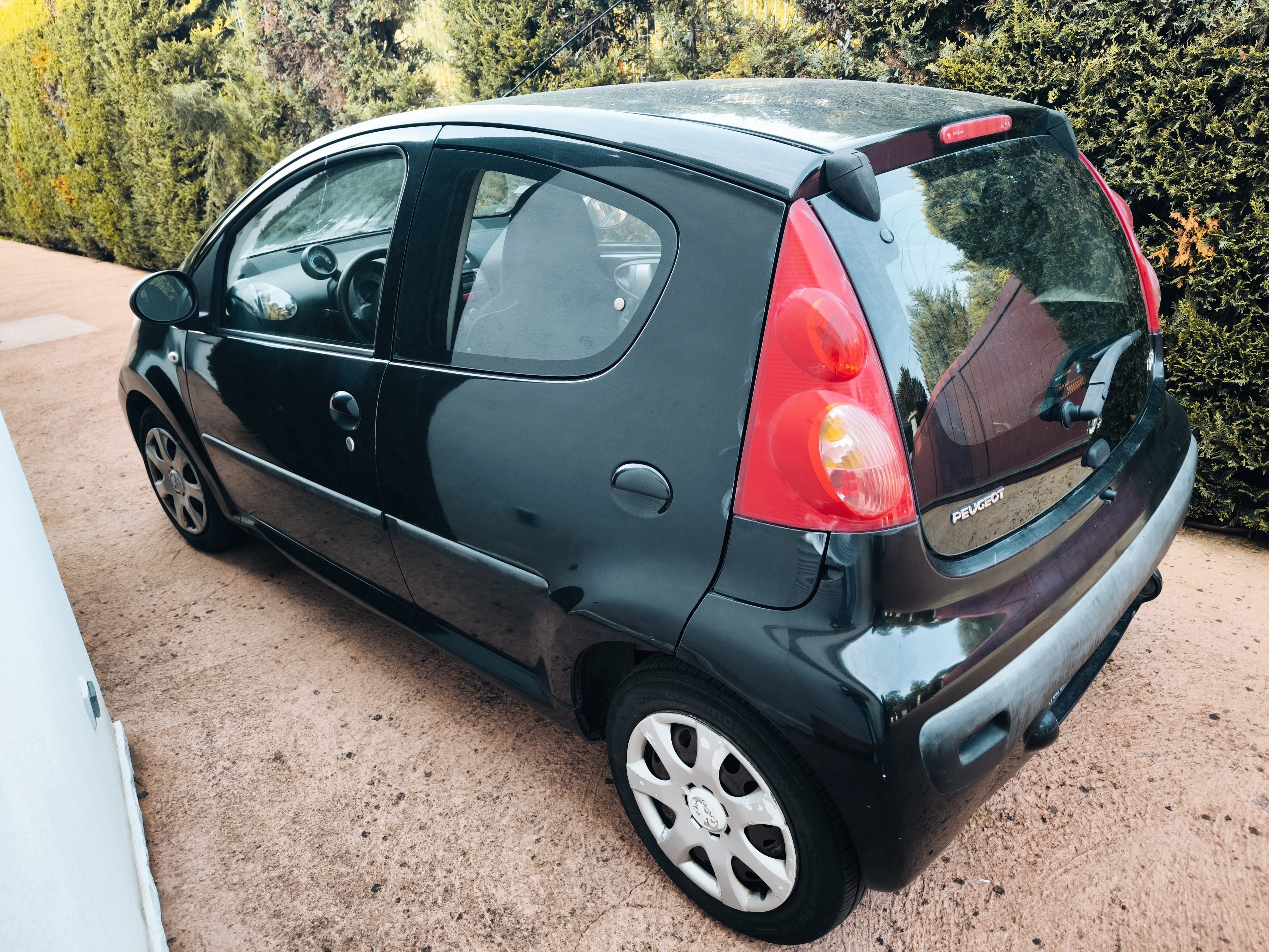 Peugeot 107 avec Audio Bluetooth