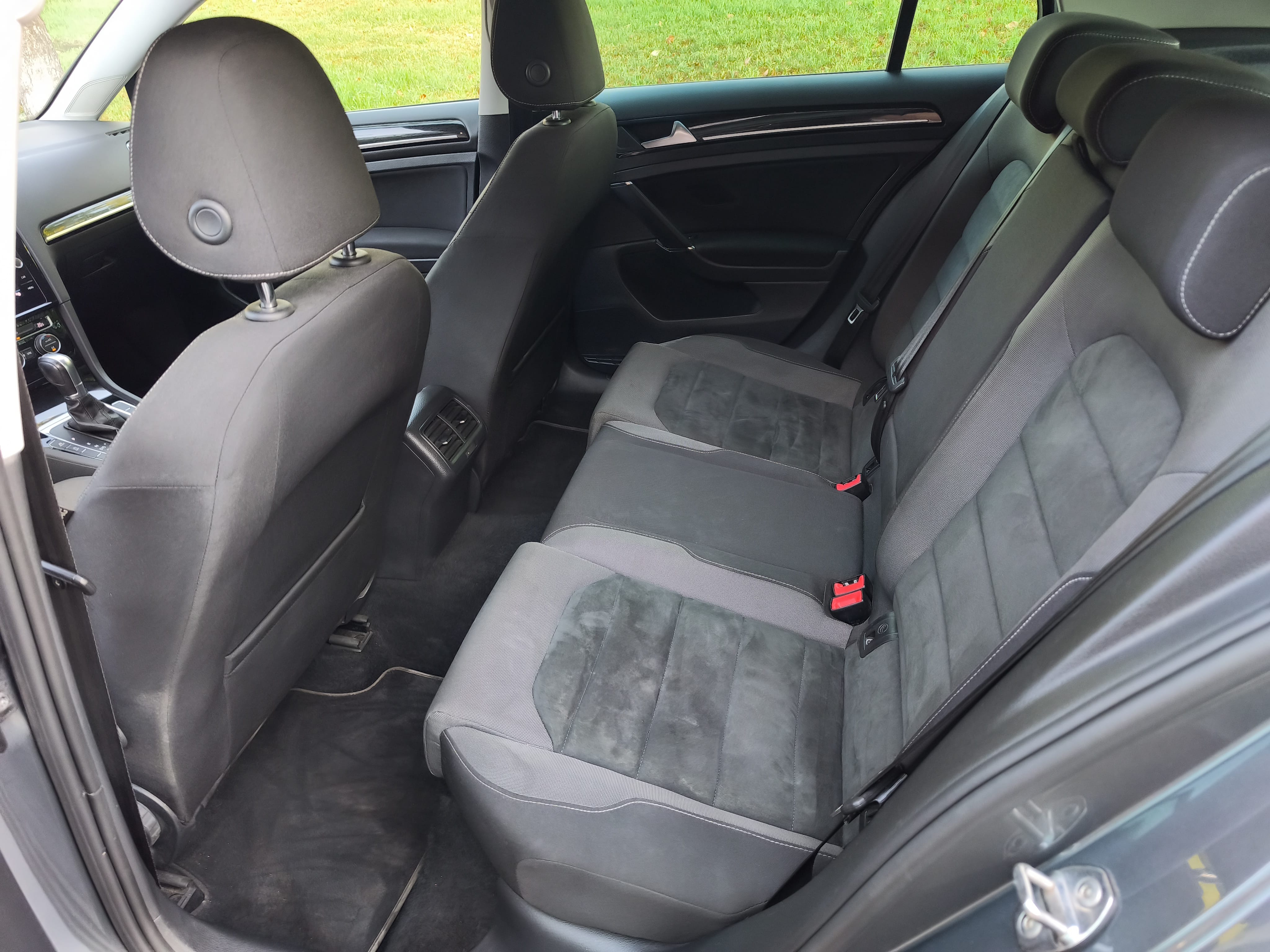Volkswagen Golf 2.0 TDI 150CV con Apple CarPlay