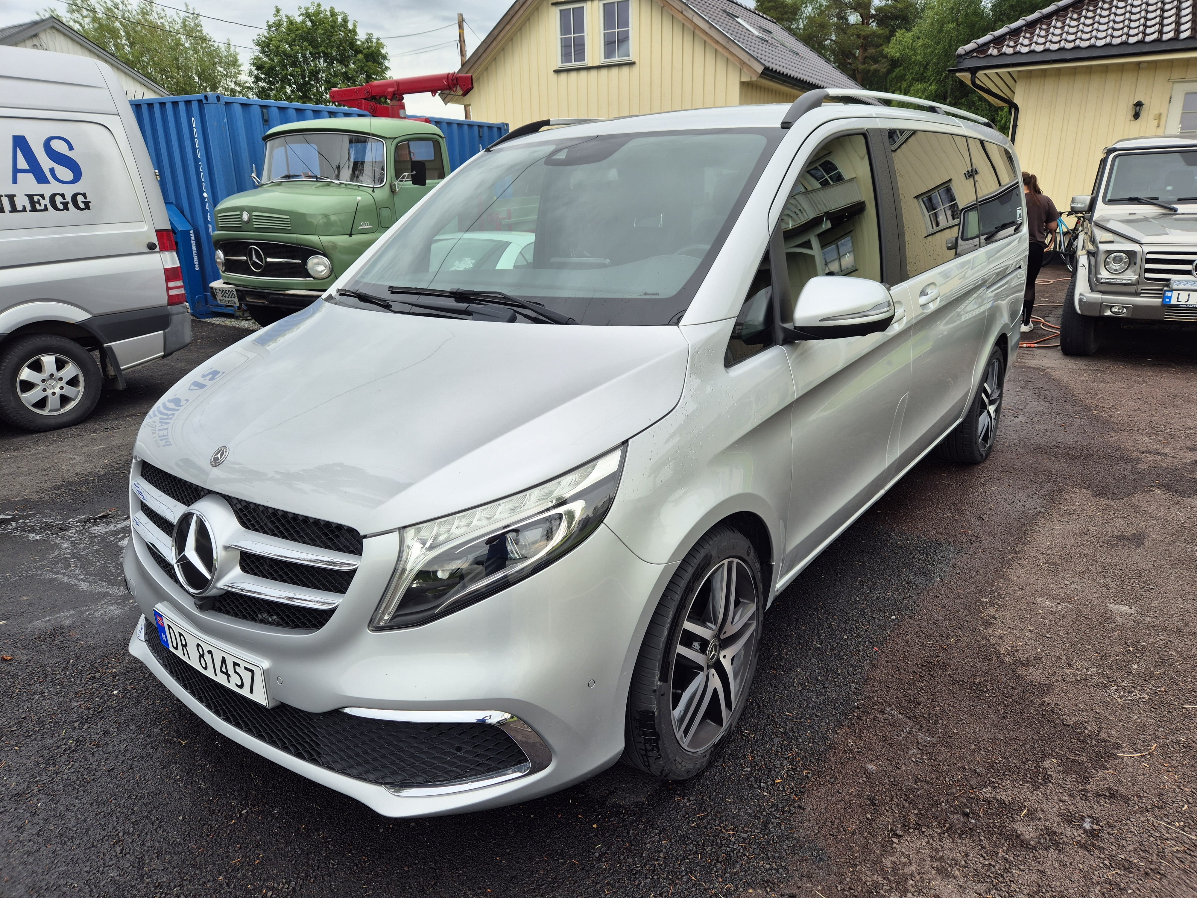 Mercedes-Benz V-Klasse 220d, 2020, Diesel, automatic, 7 seats