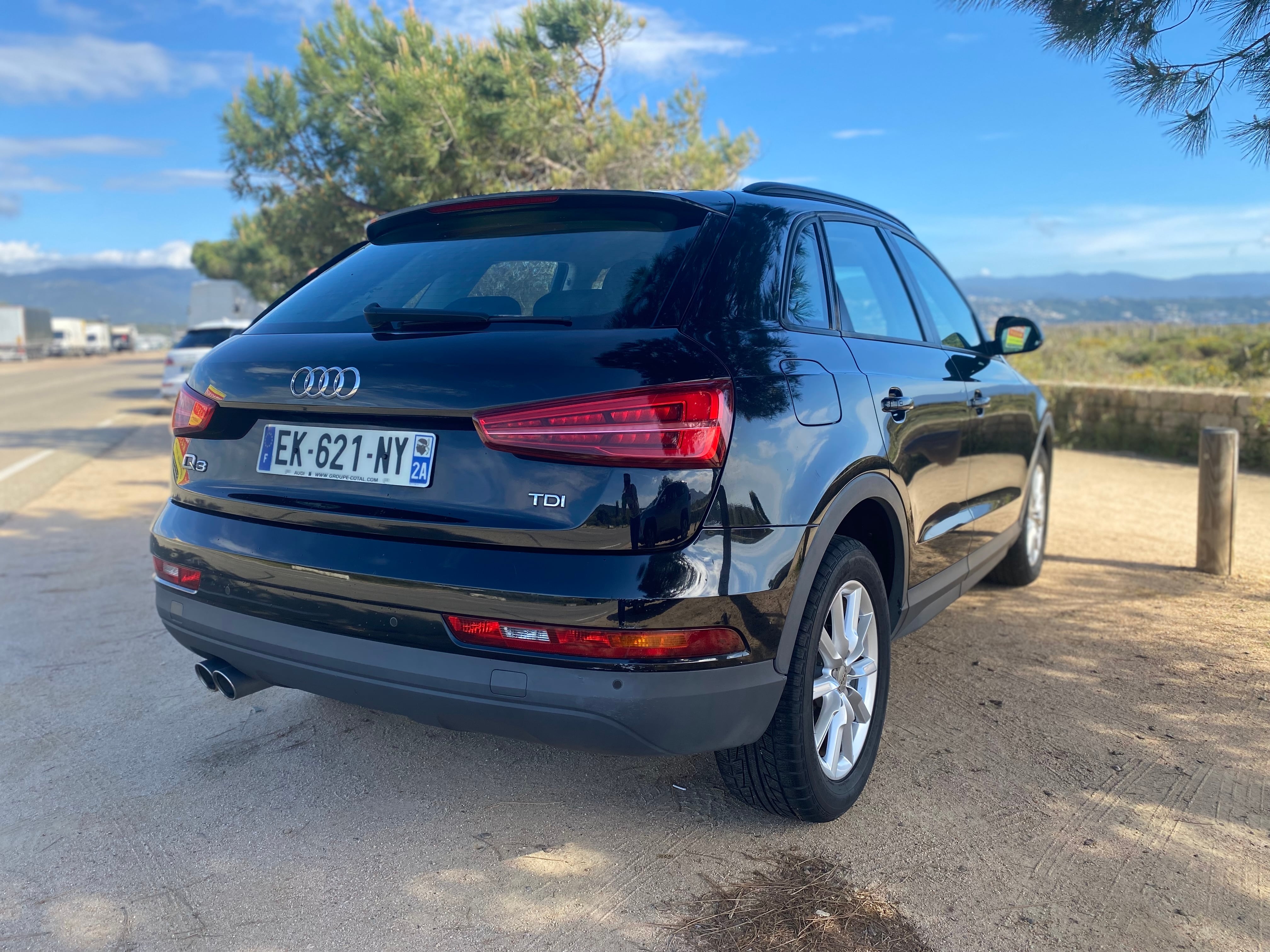 Audi Q3 2.0T Premium mit Tempomat