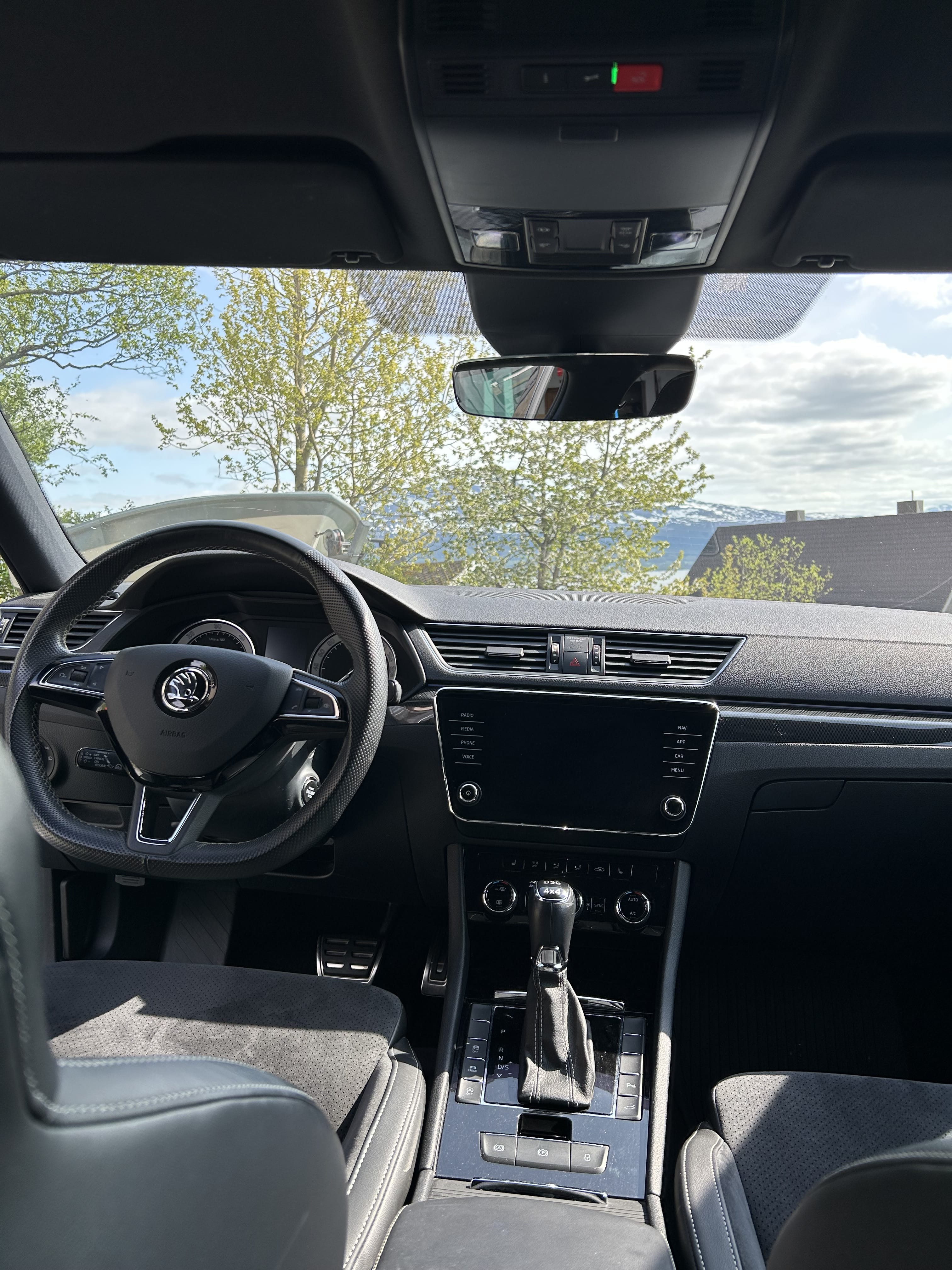 Skoda Superb med Cruisekontroll