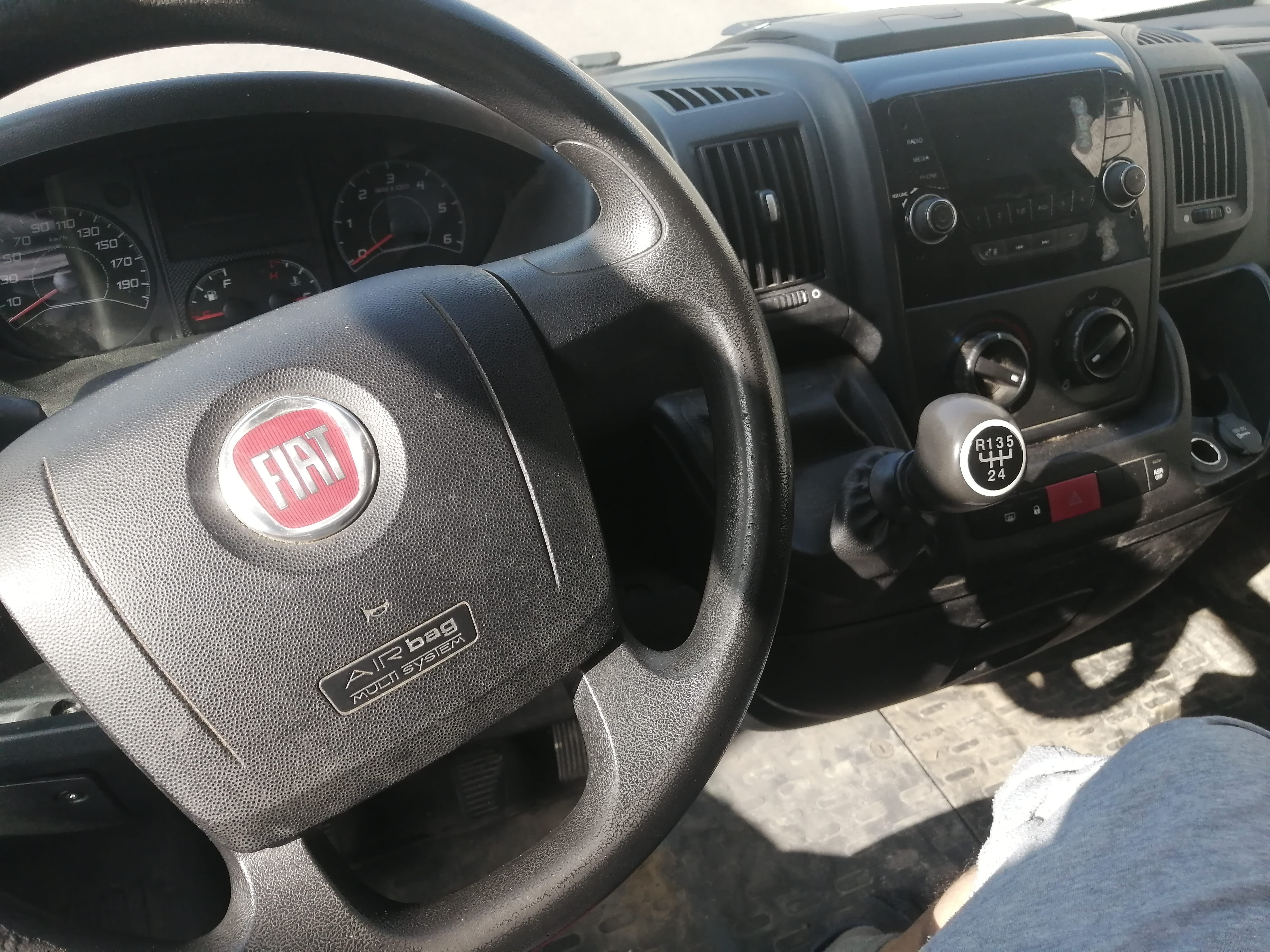 Fiat Ducato avec Audio Bluetooth