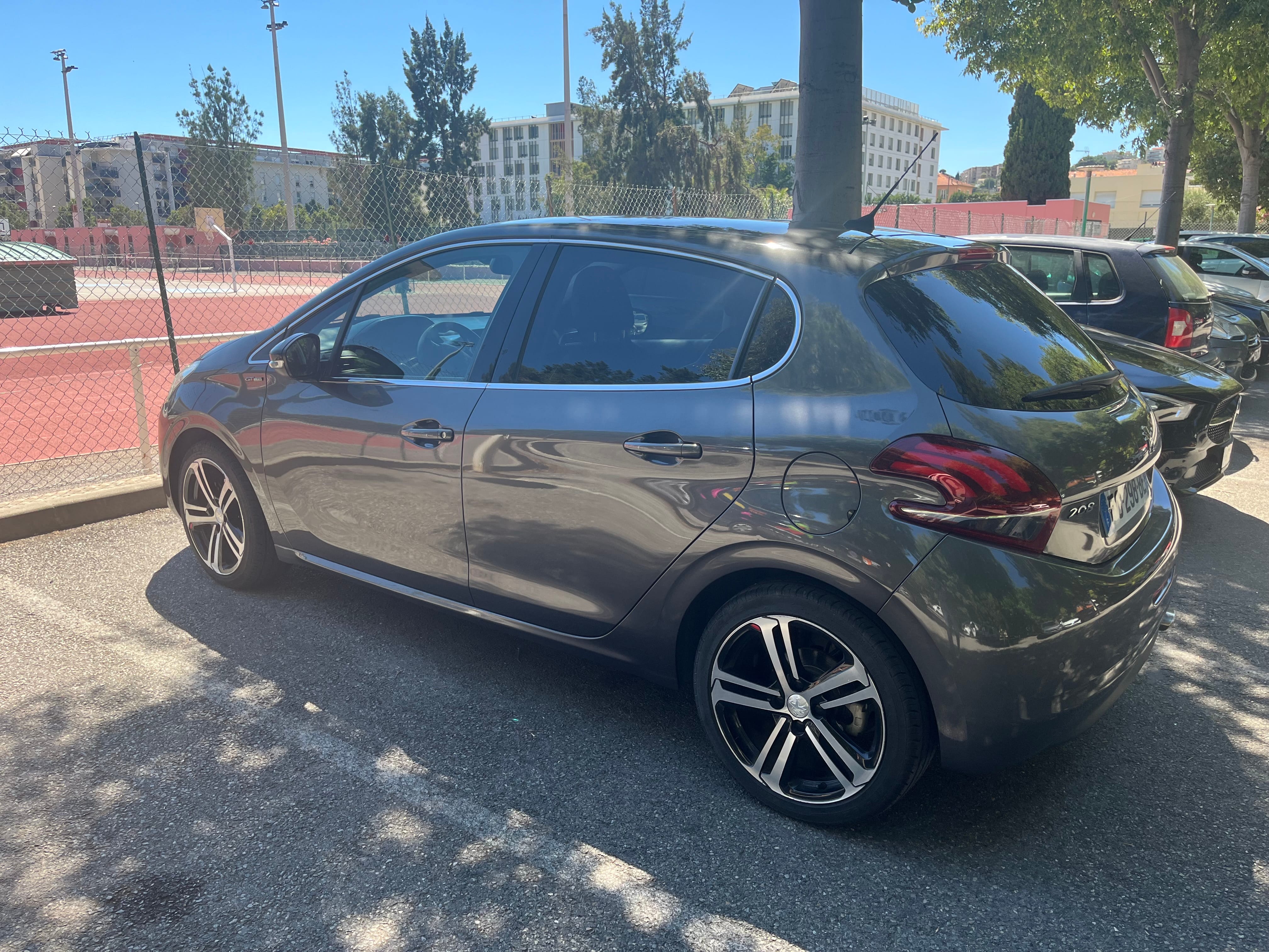 Peugeot 208 avec Audio Bluetooth