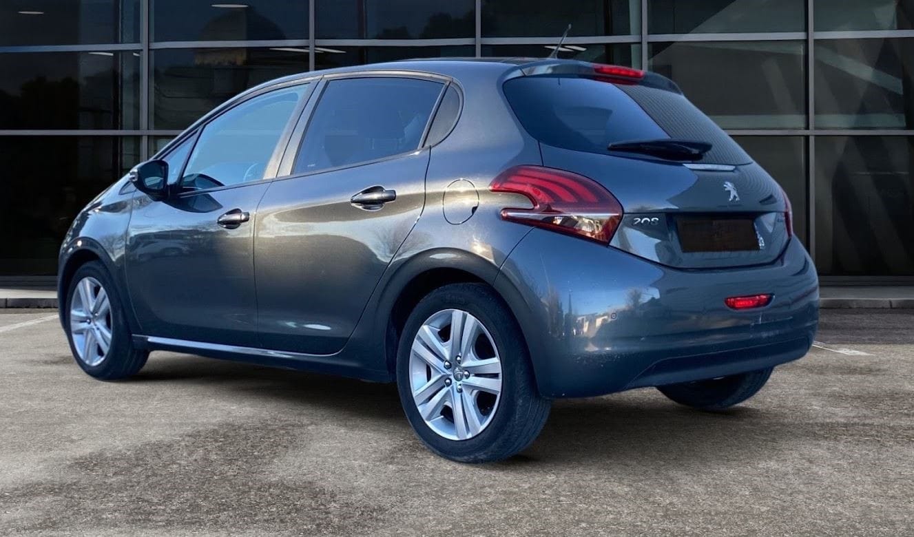 Peugeot 208 208 Ess (24020) EF837DF avec Régulateur de vitesse