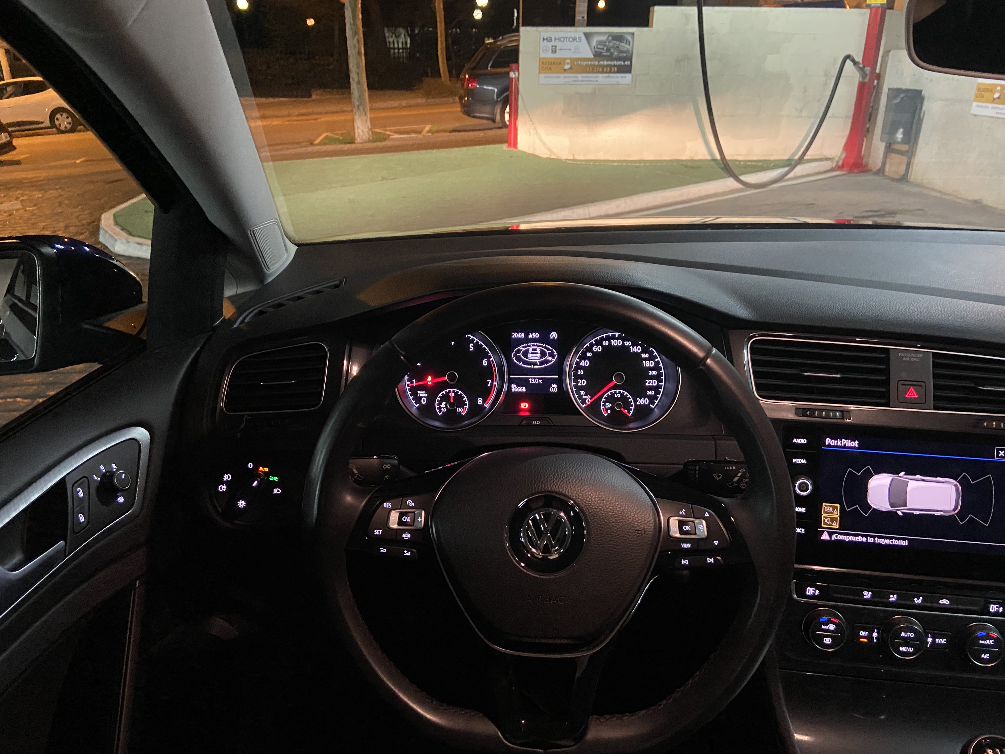 Volkswagen Golf con Entrada de Audio/iPod