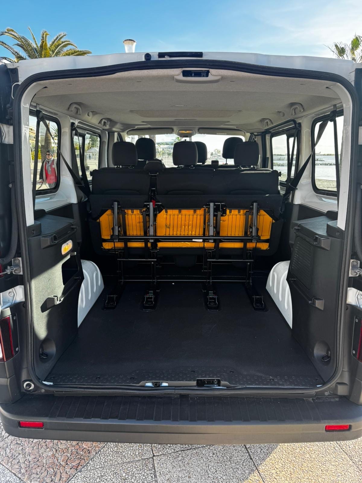 Renault Trafic Passenger avec Chaines