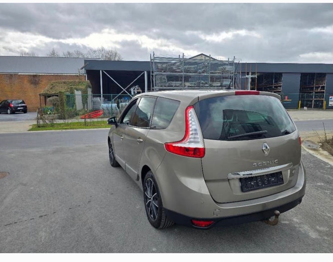 Renault Grand Scenic avec Régulateur de vitesse