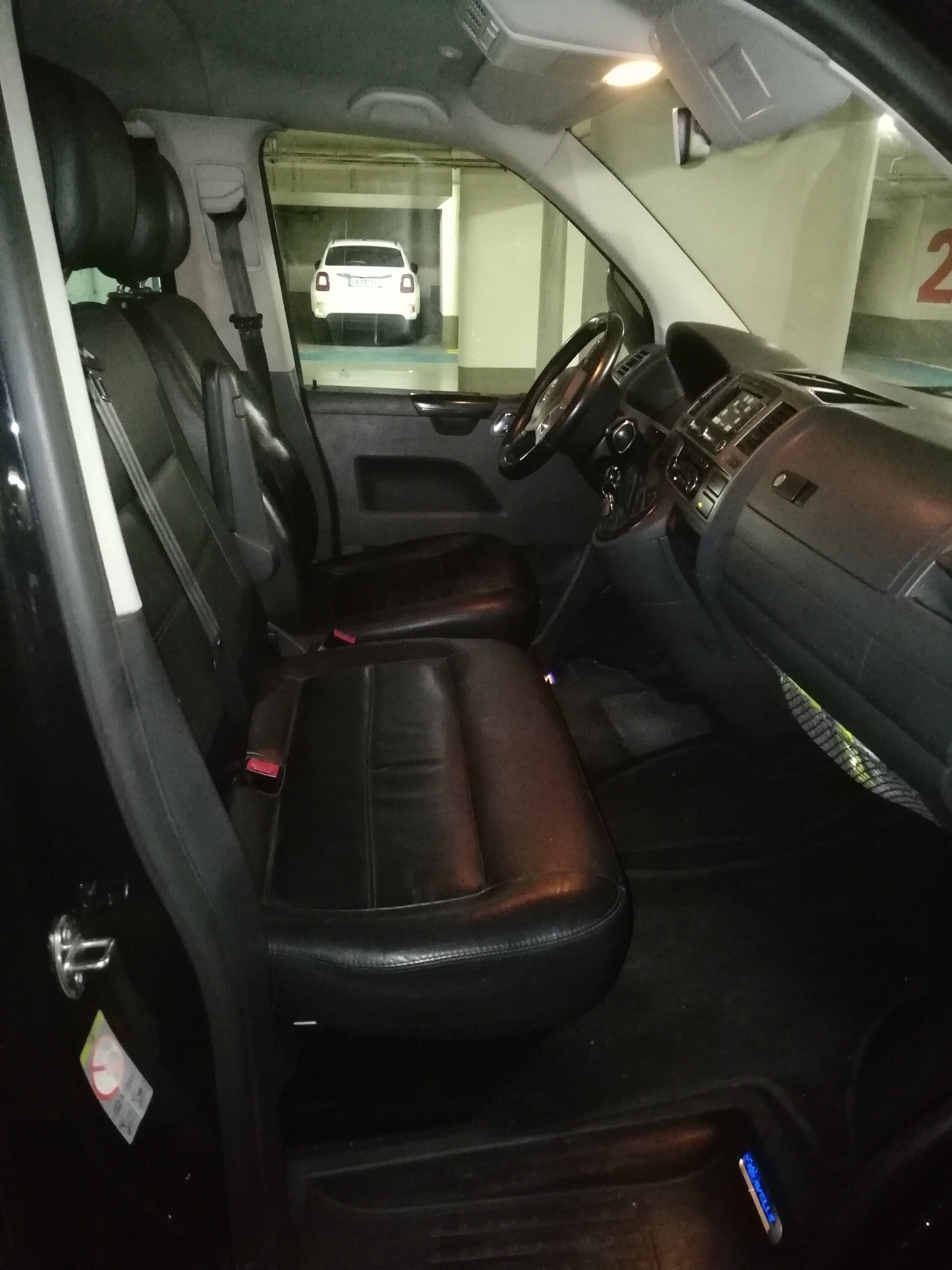 Volkswagen Caravelle 140ch avec Porte-vélos