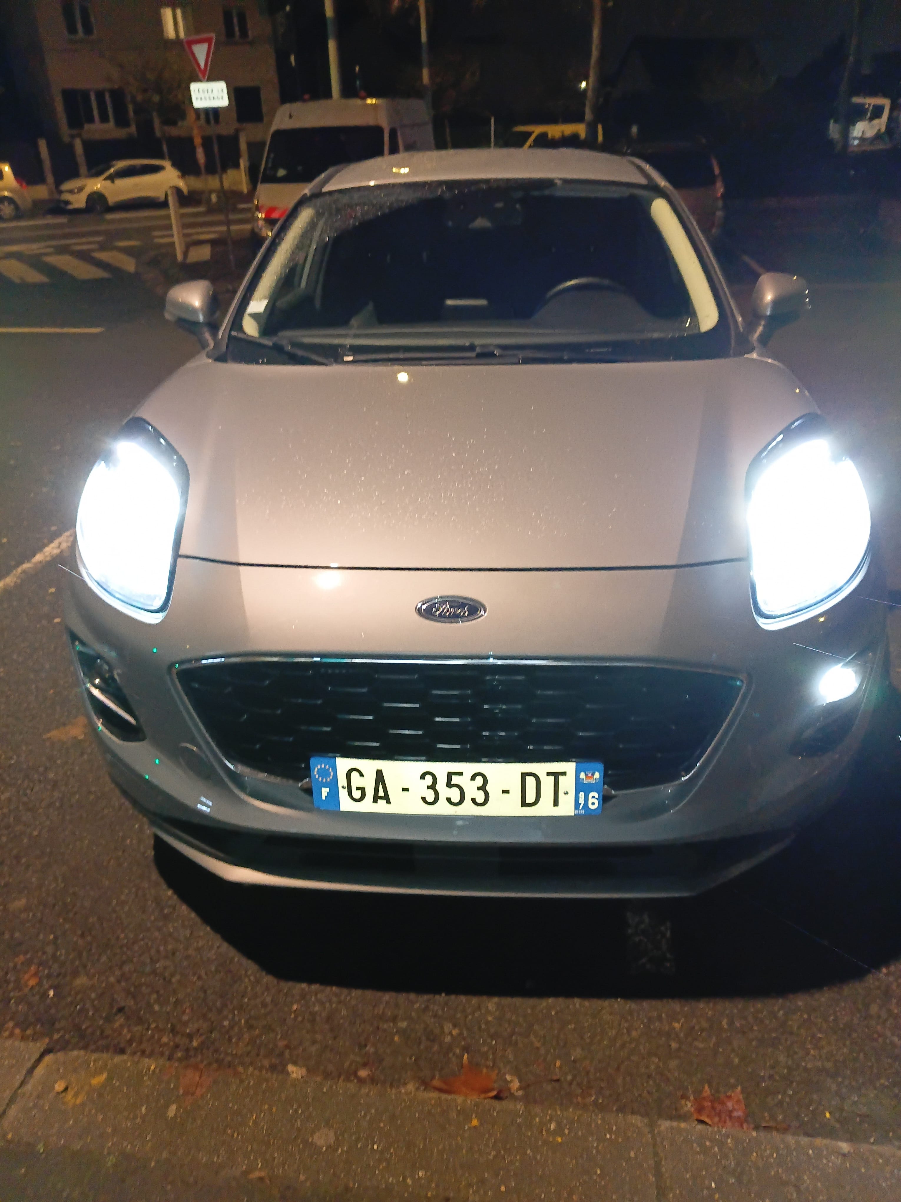 Ford Puma avec Dashcam