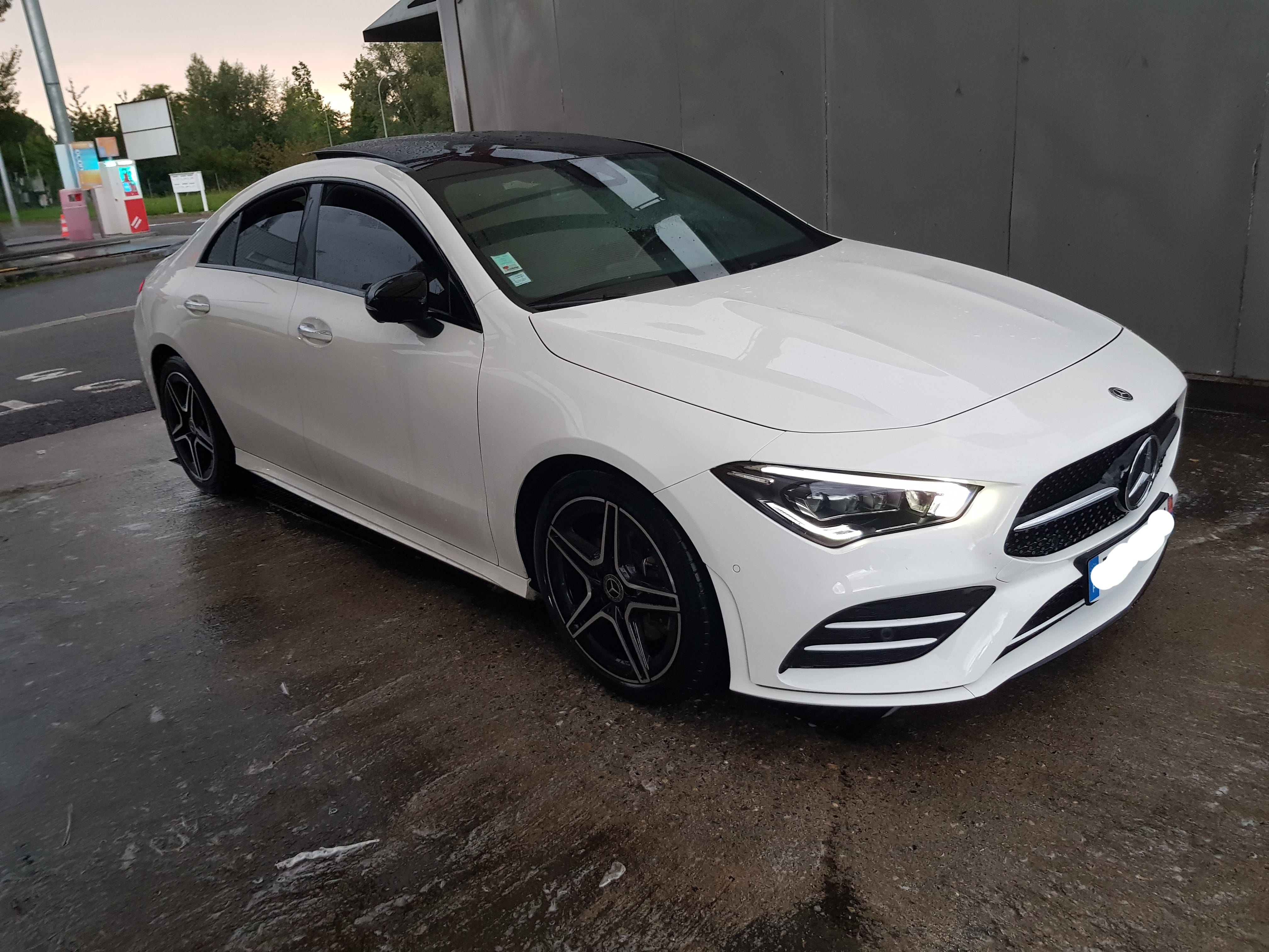 Mercedes-Benz Classe CLA avec Climatisation