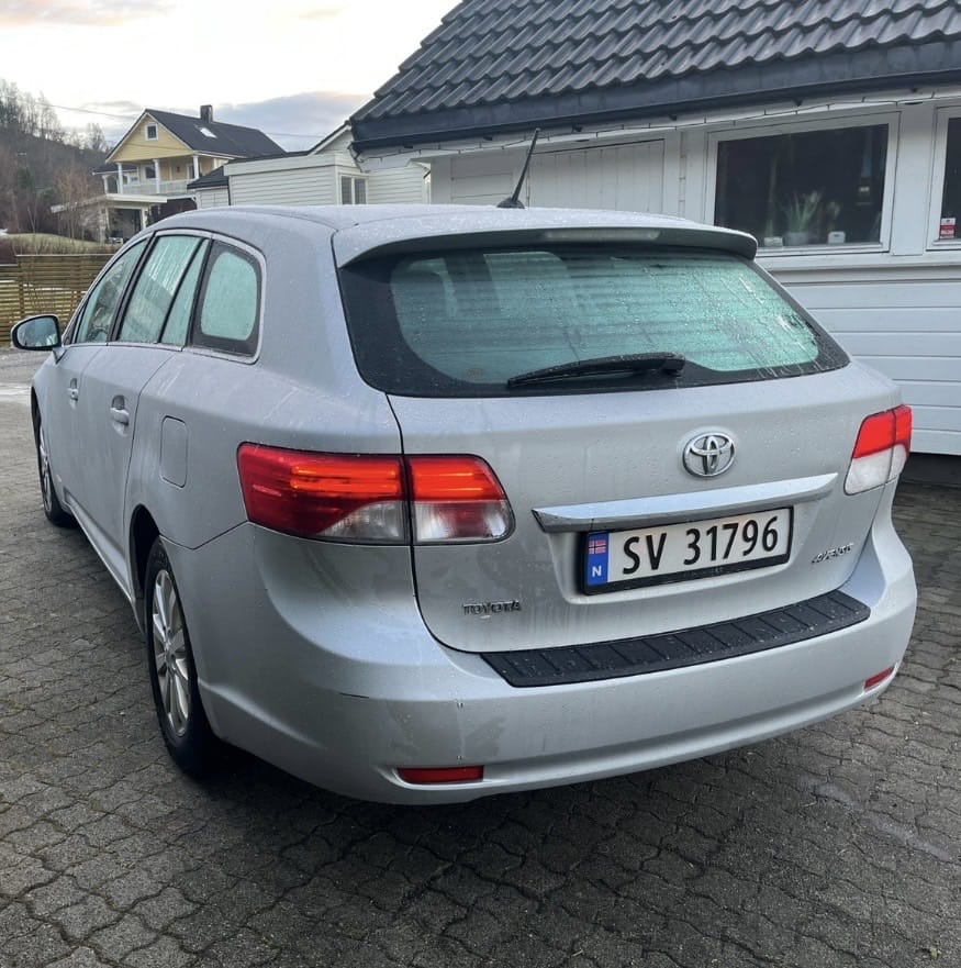 Toyota Avensis med GPS