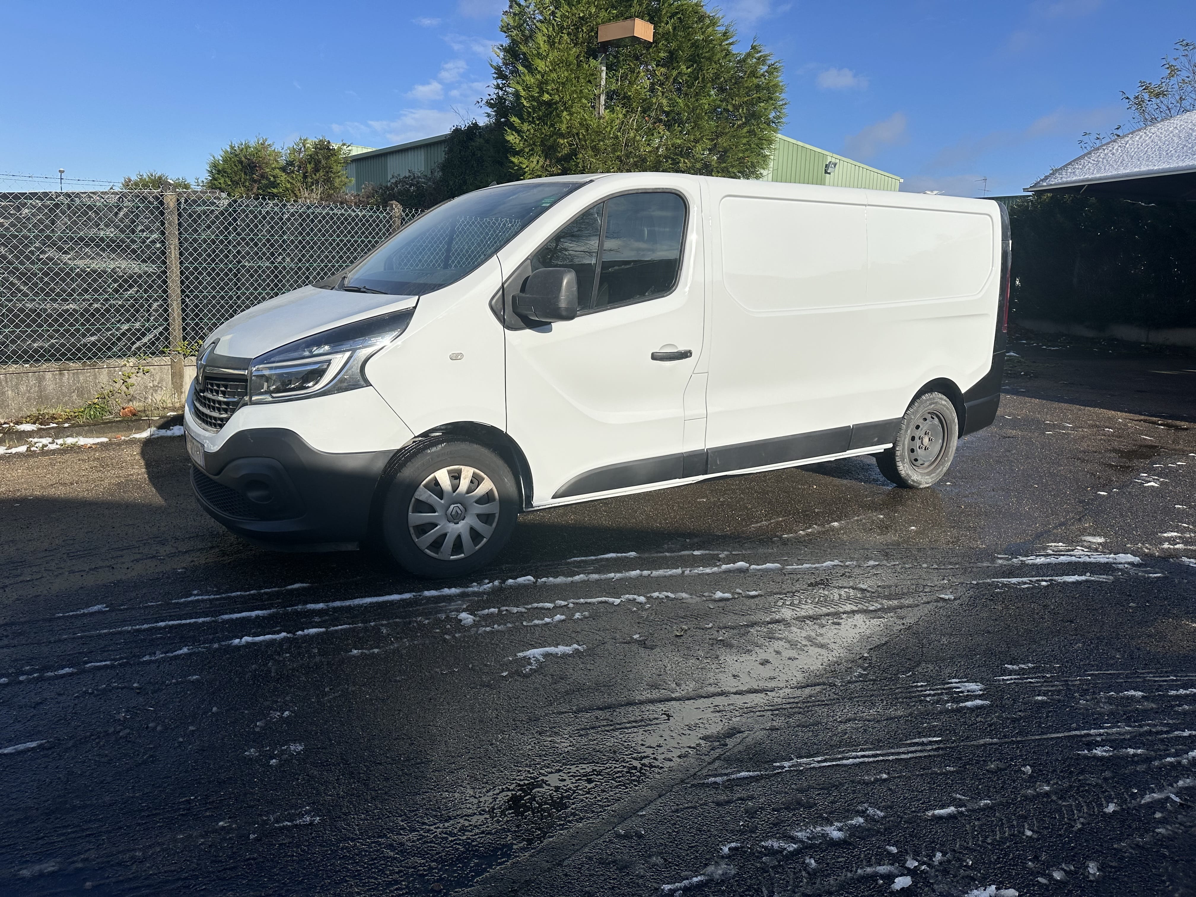 Renault Trafic FT827 avec Climatisation