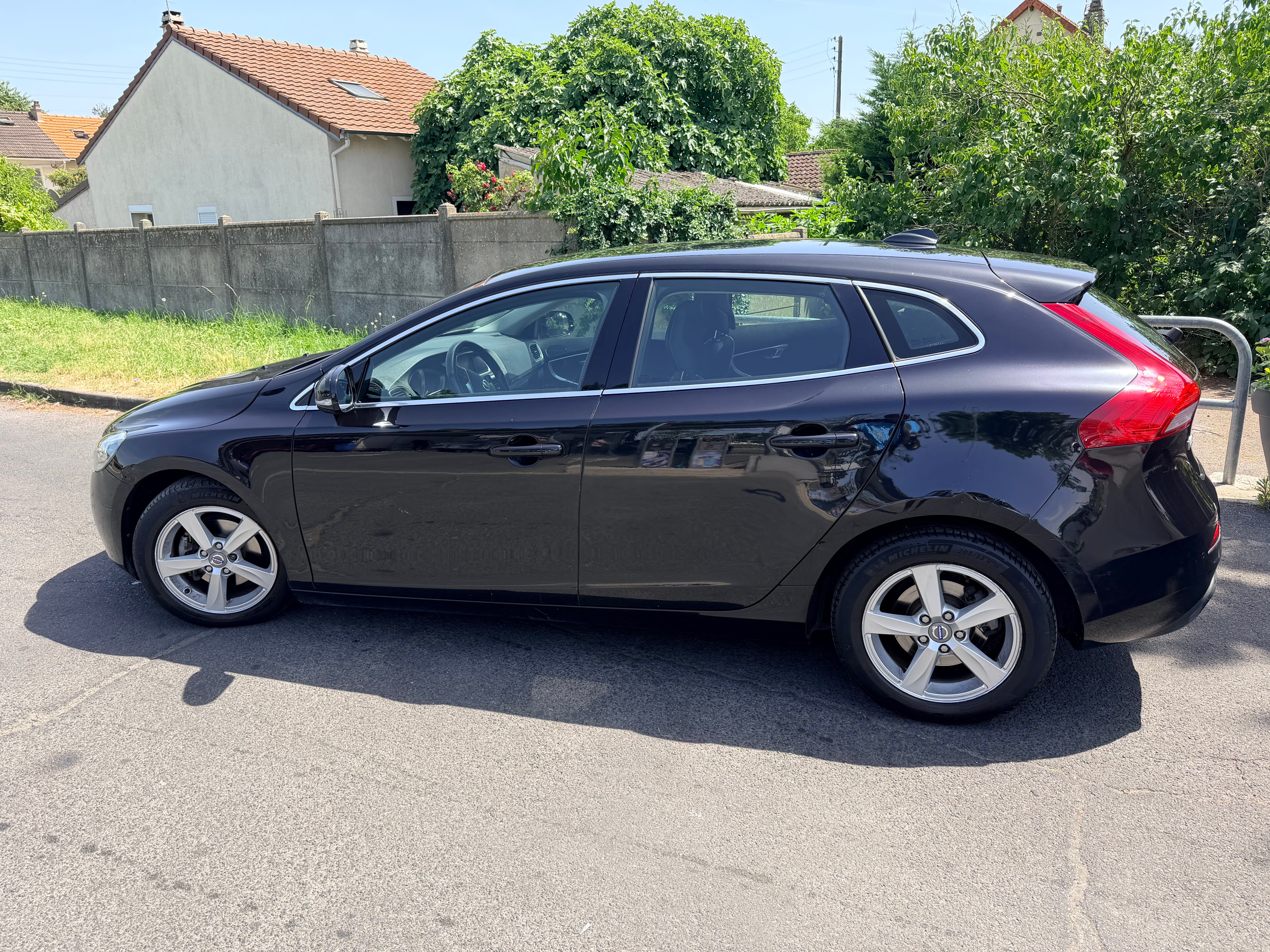Volvo V40 avec Climatisation
