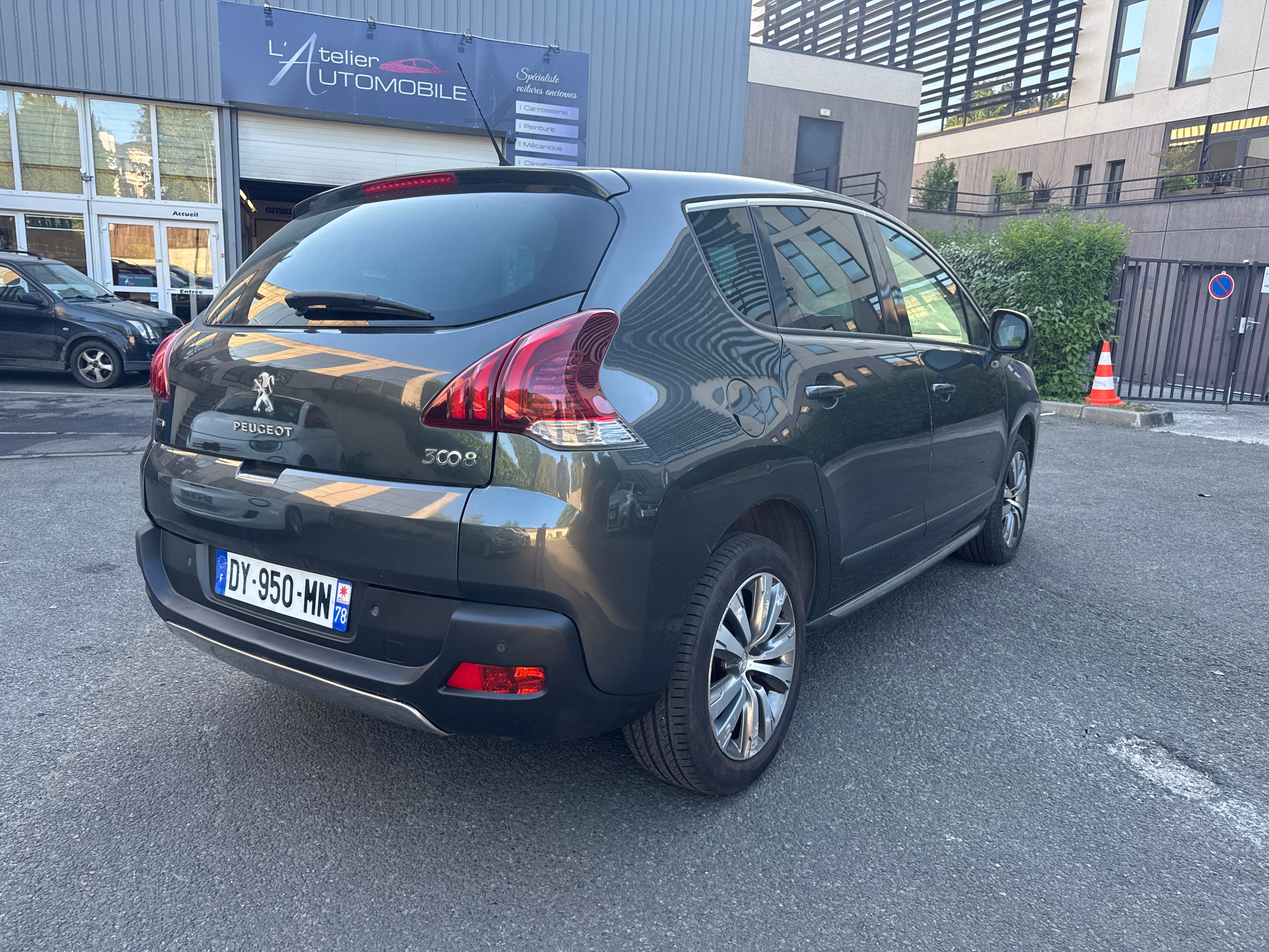 Peugeot 3008 avec GPS