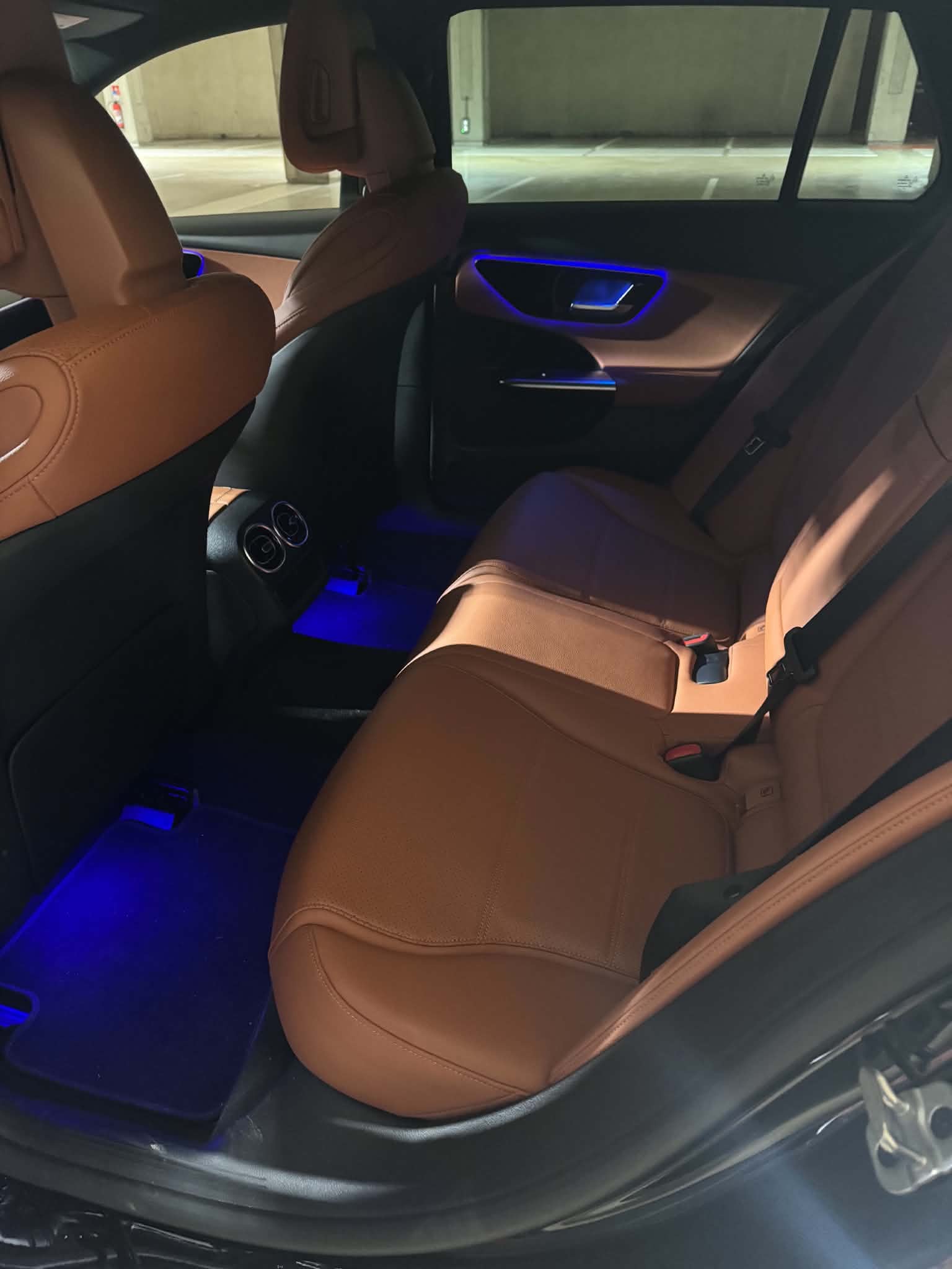 Mercedes-Benz Classe C avec GPS
