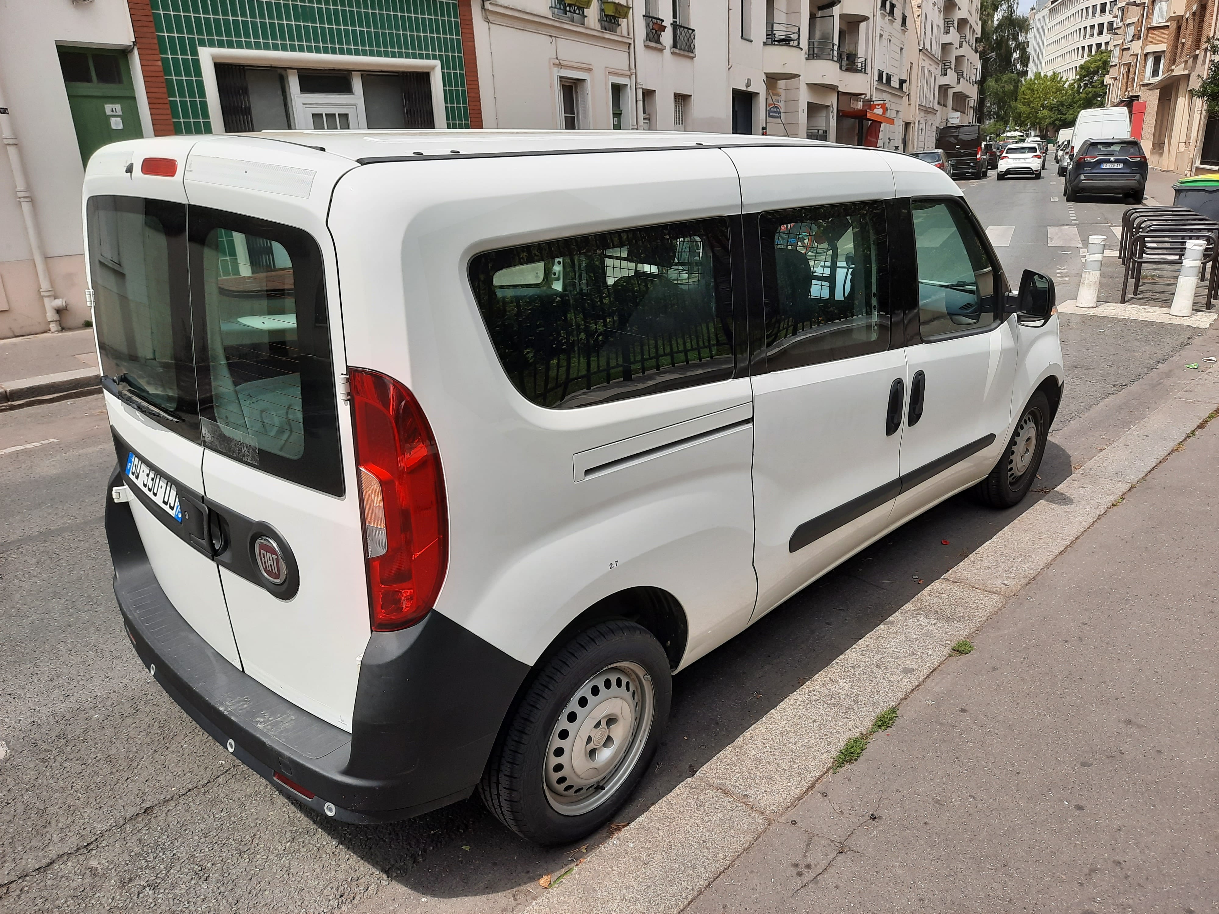 Fiat Doblo Cargo Maxi vitré Diesel