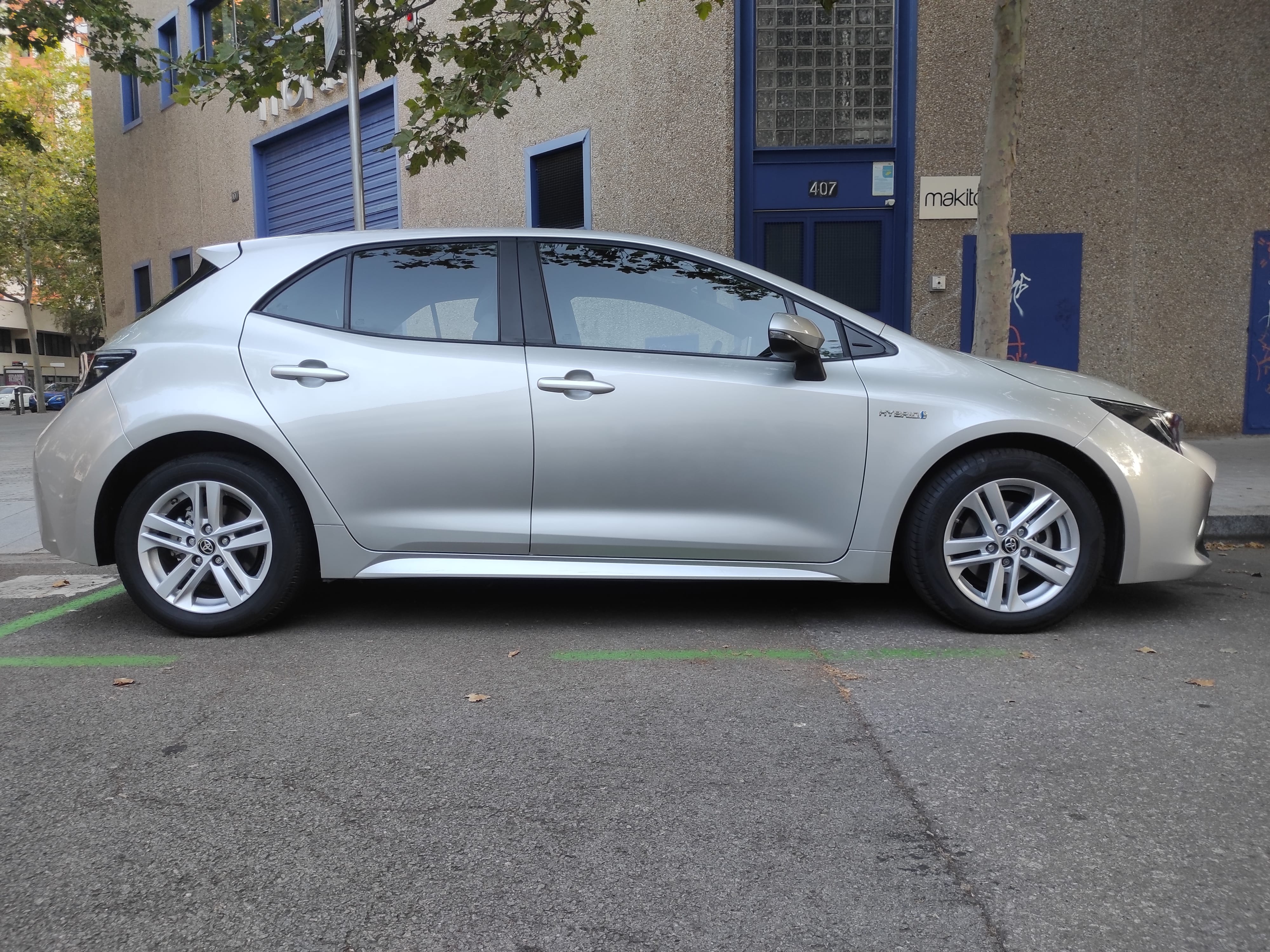 Toyota Corolla Híbrido 1.8 125H Active con Aire acondicionado