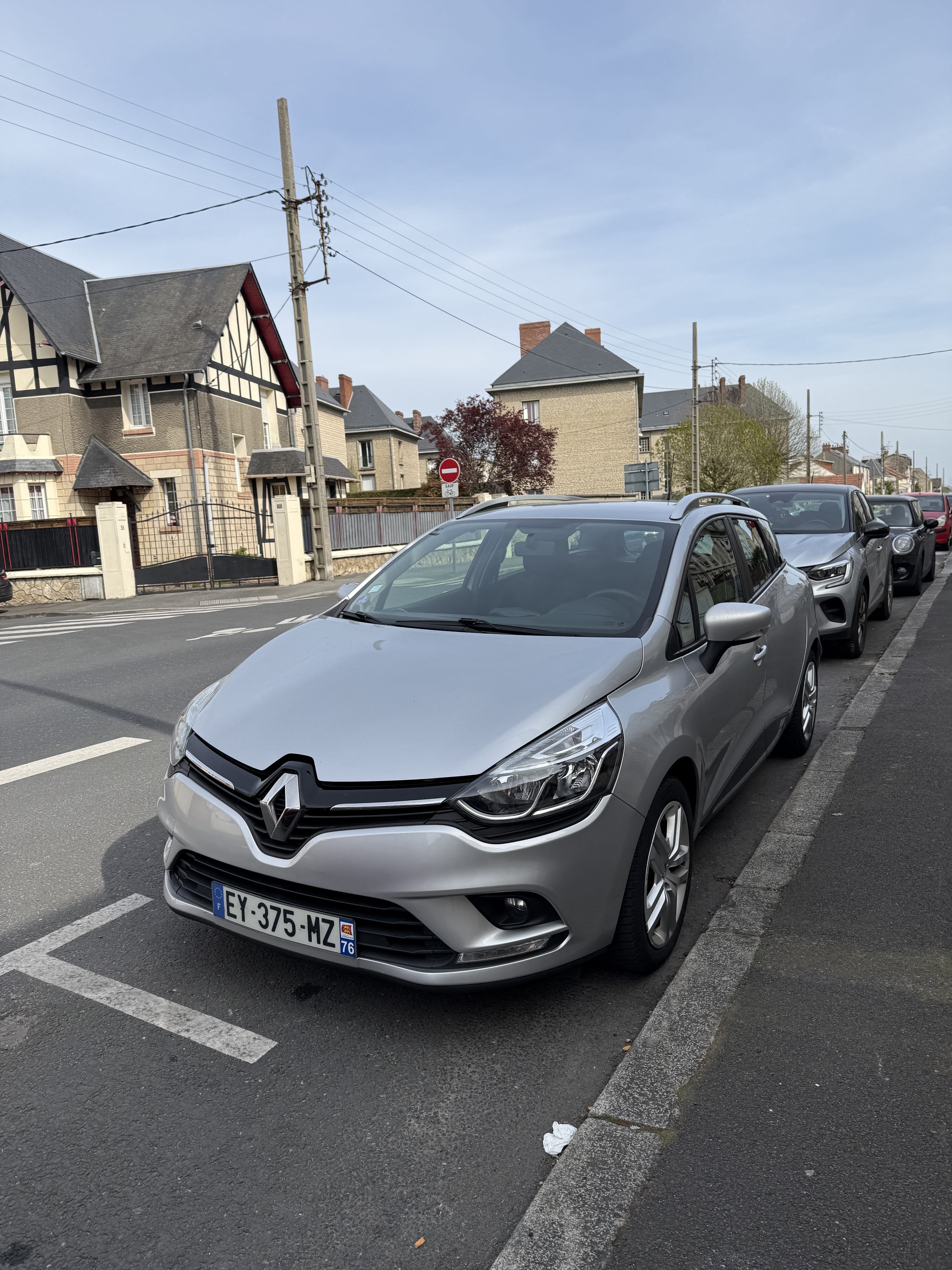 Renault Clio ESTATE 90cv, 2018, Essence 98