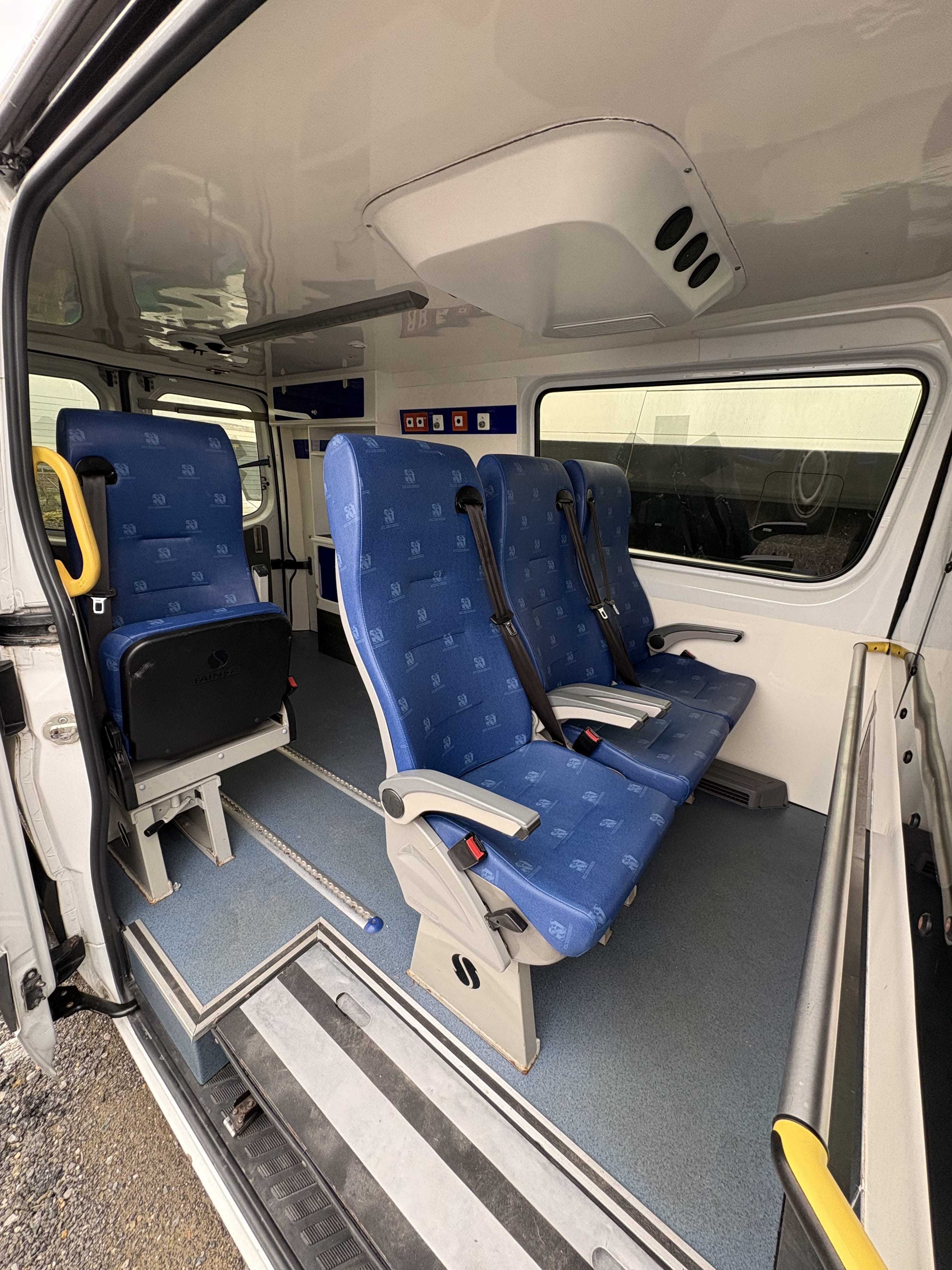 Volkswagen Crafter con Accesible silla de ruedas