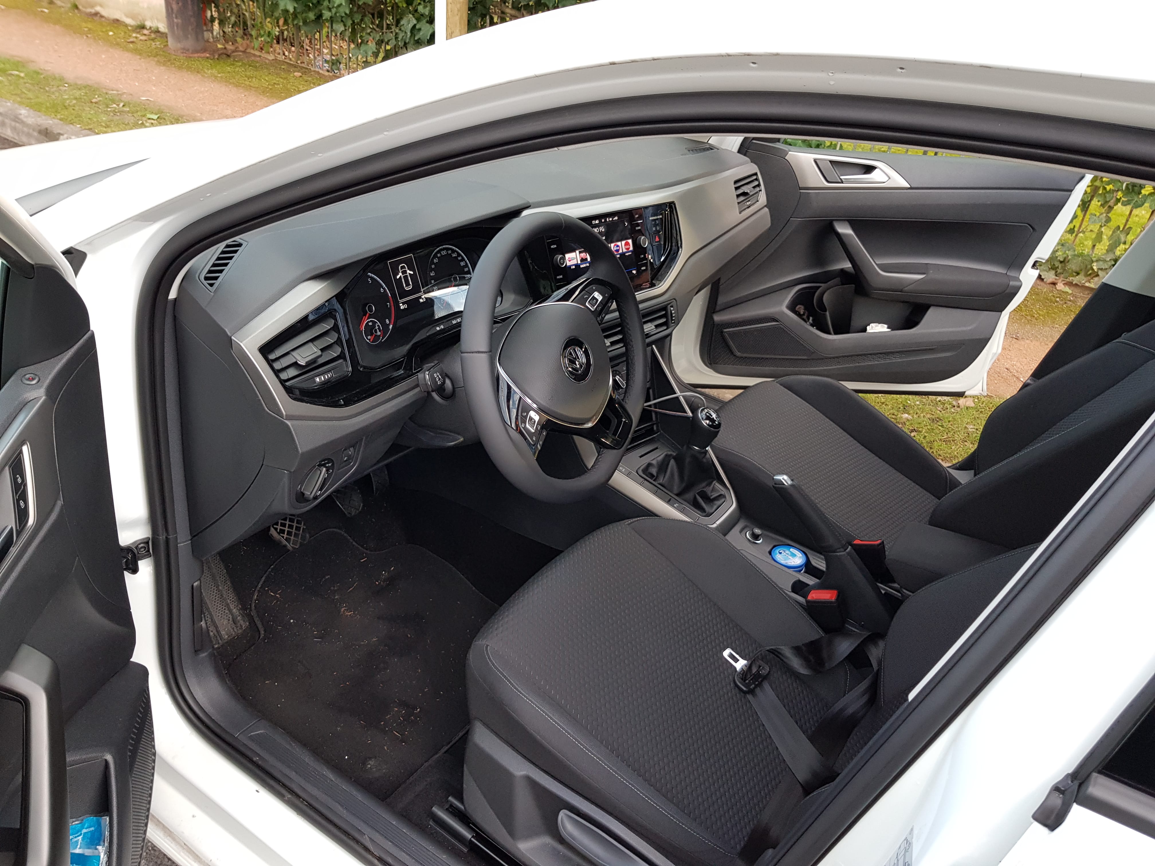 Volkswagen Polo 1.0 avec GPS