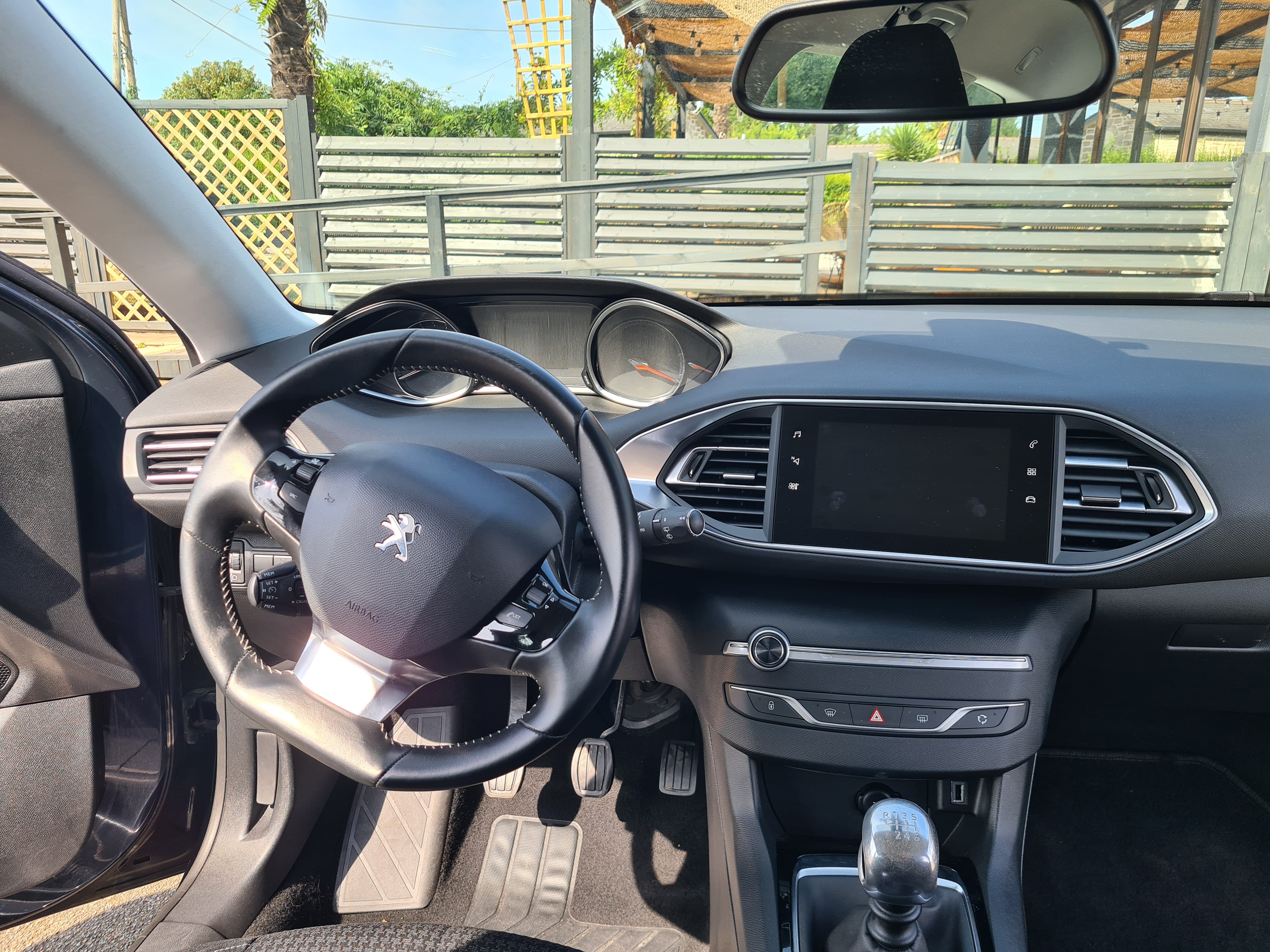 Peugeot 308 SW avec GPS