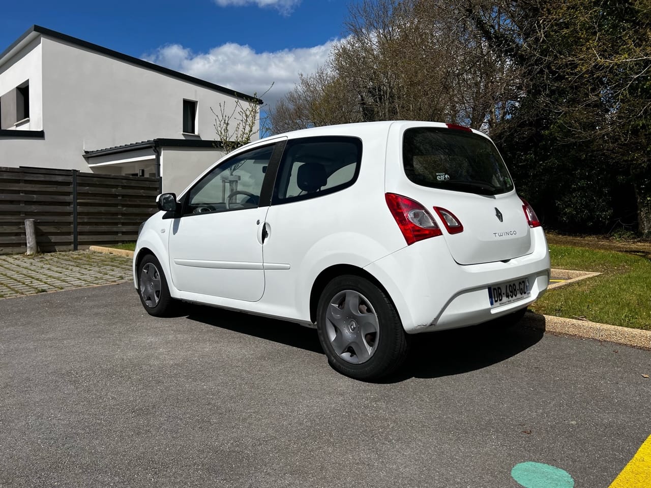 Renault Twingo II 1.2L 75ch Essence - Clim avec Siège bébé