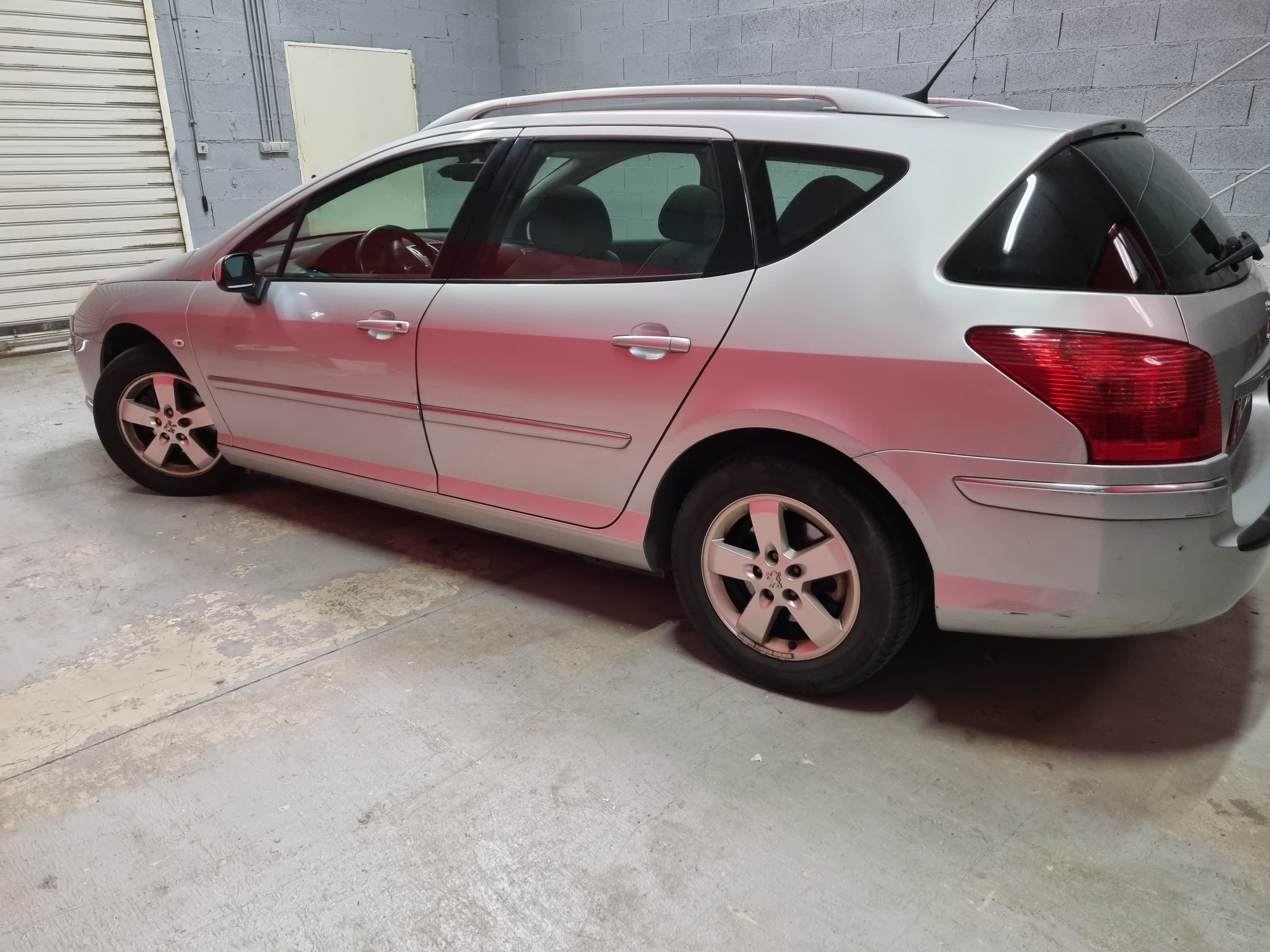 Peugeot 407 SW avec Attelage