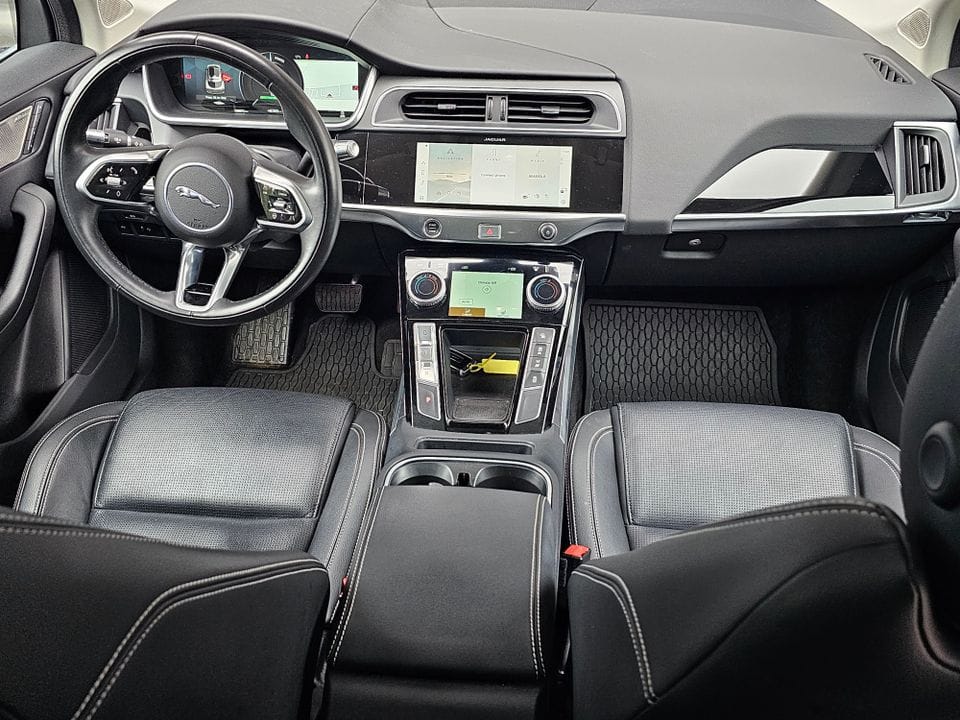 Jaguar I-pace med GPS
