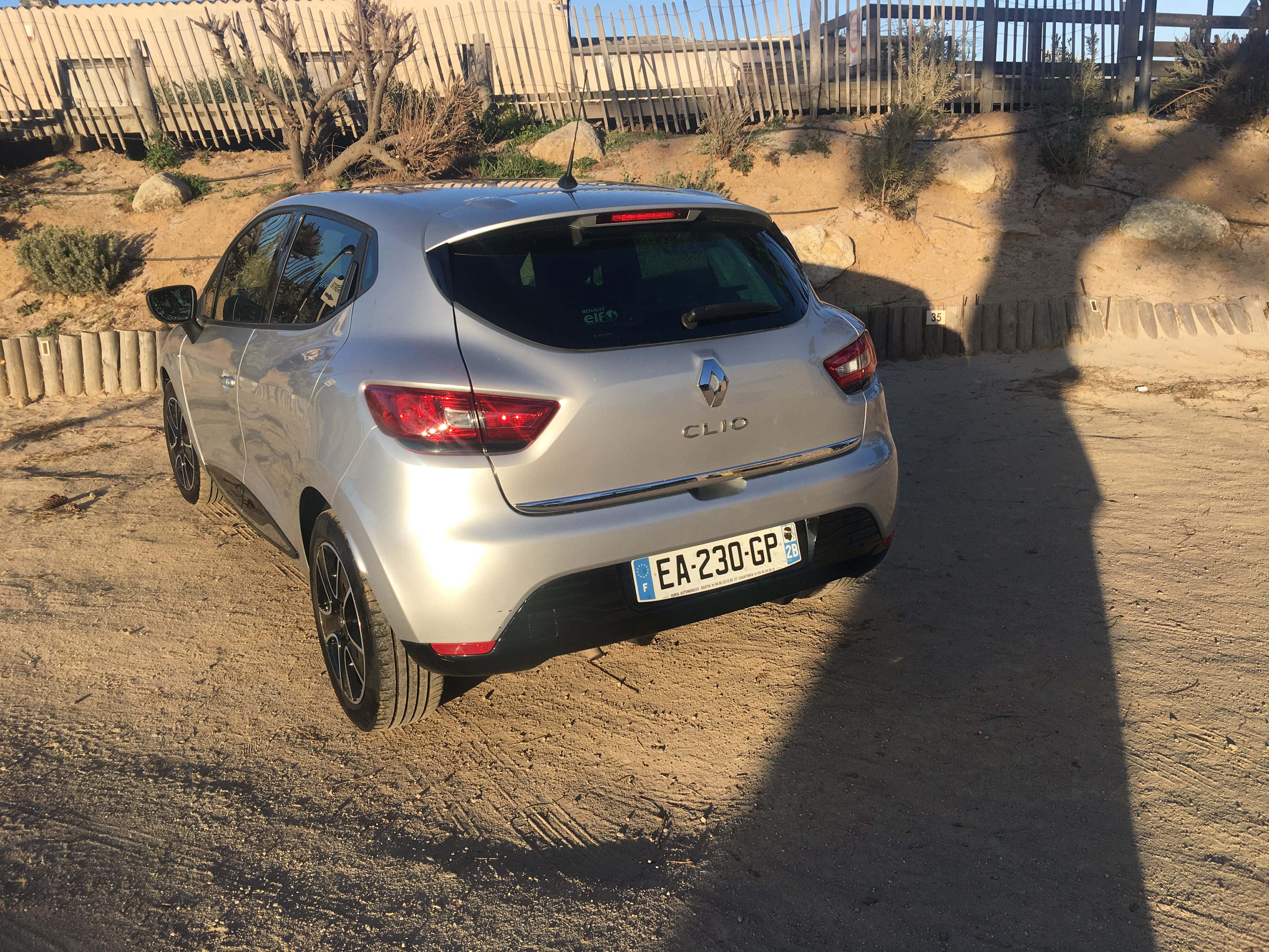 Renault Clio avec Climatisation