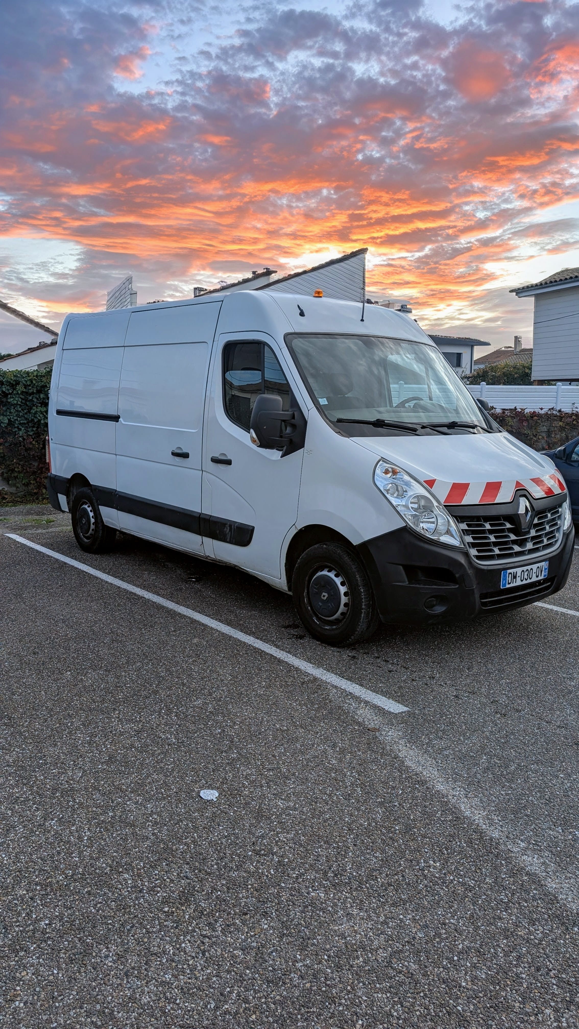 Renault Master 2.3 grand format 13m3 avec caméra de recul, 2014, Diesel