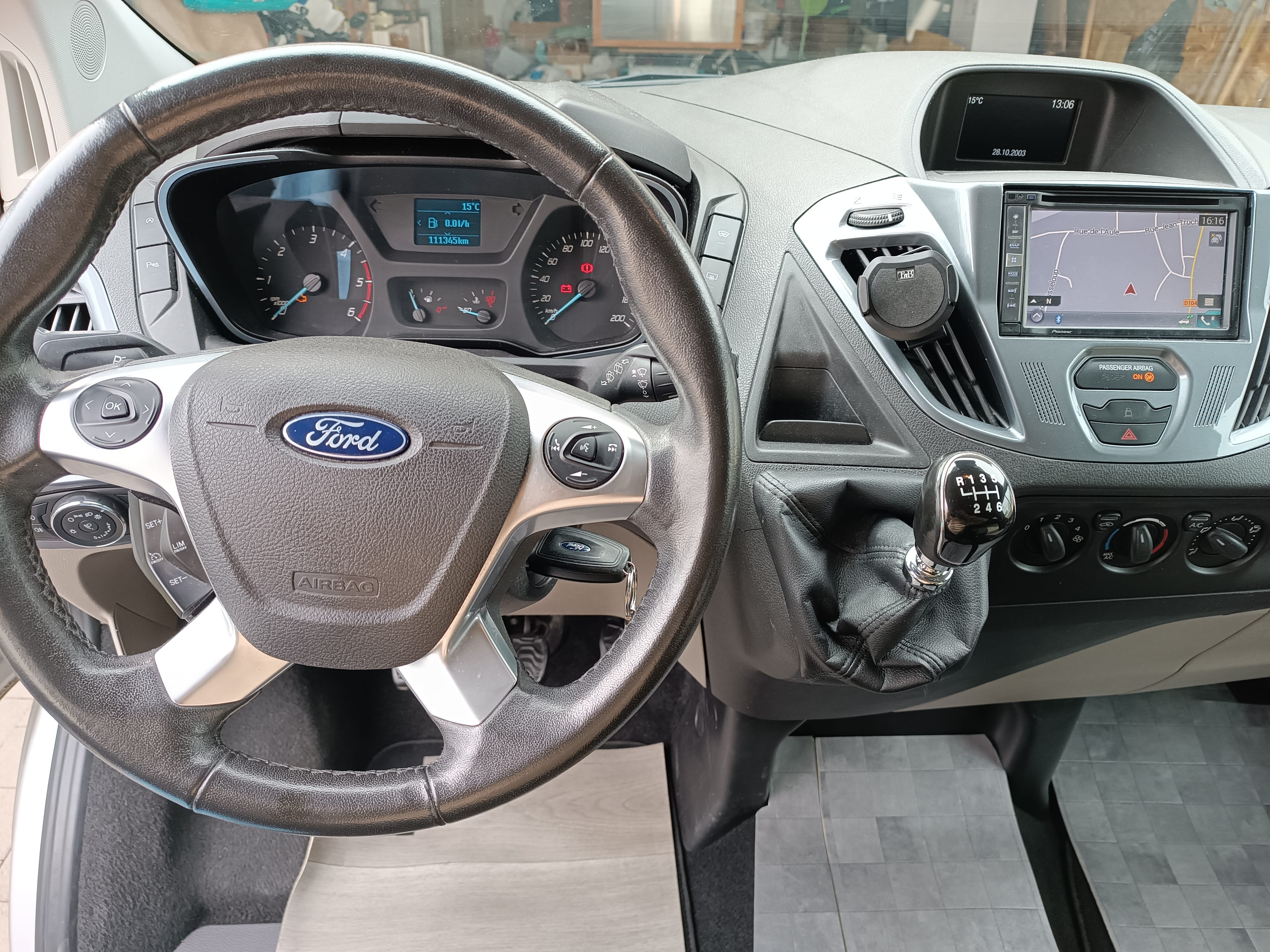 Ford Tourneo Custom 2.0 tdci 130 avec Climatisation