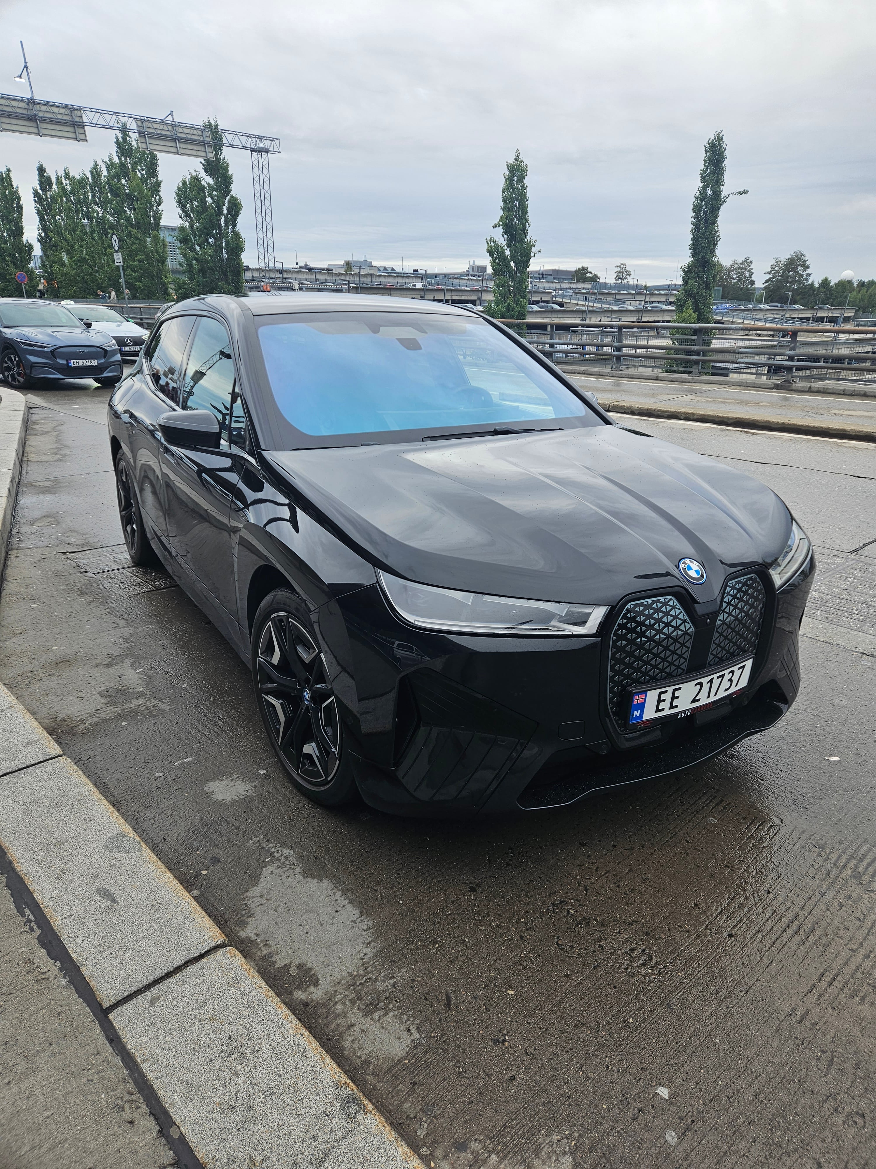 BMW iX xDrive50, 2022, Elektrisk, automatisk