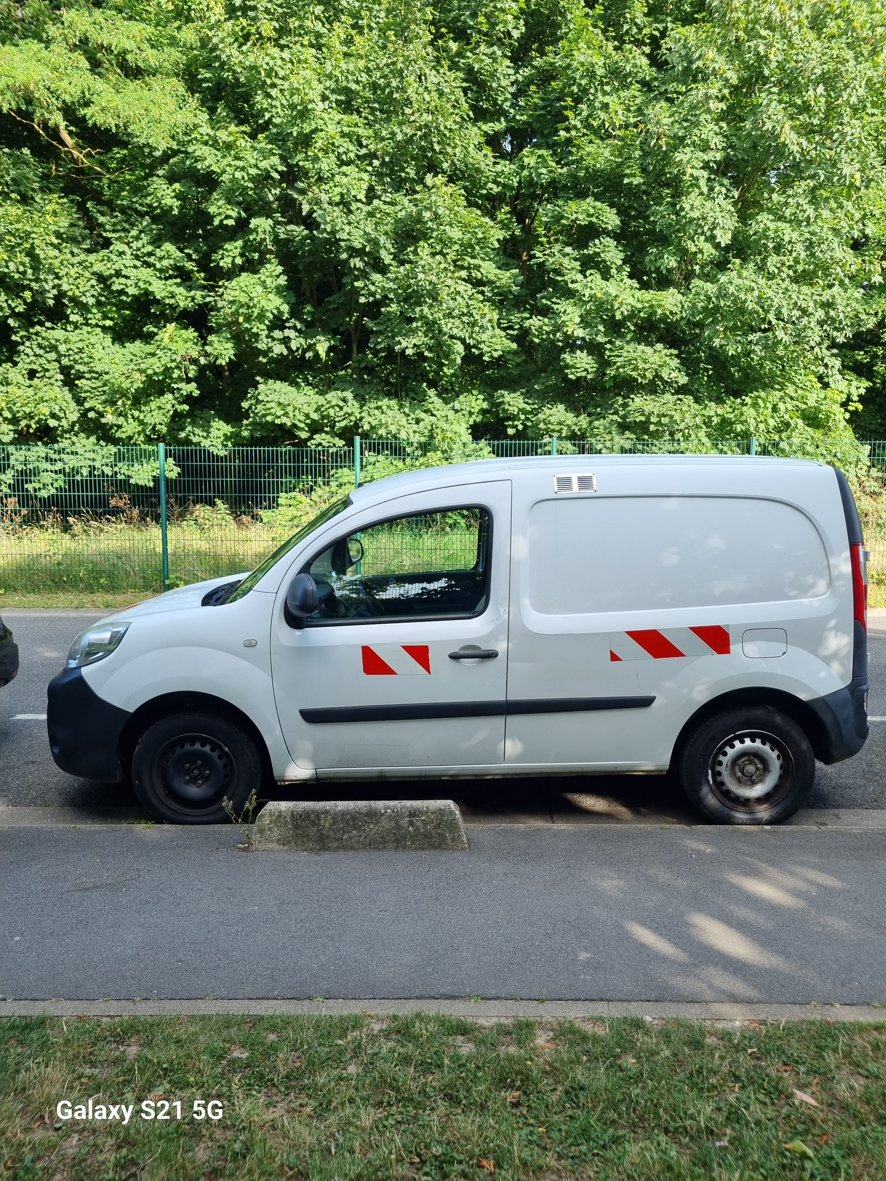 Renault Kangoo Express 1.5 dci avec Régulateur de vitesse