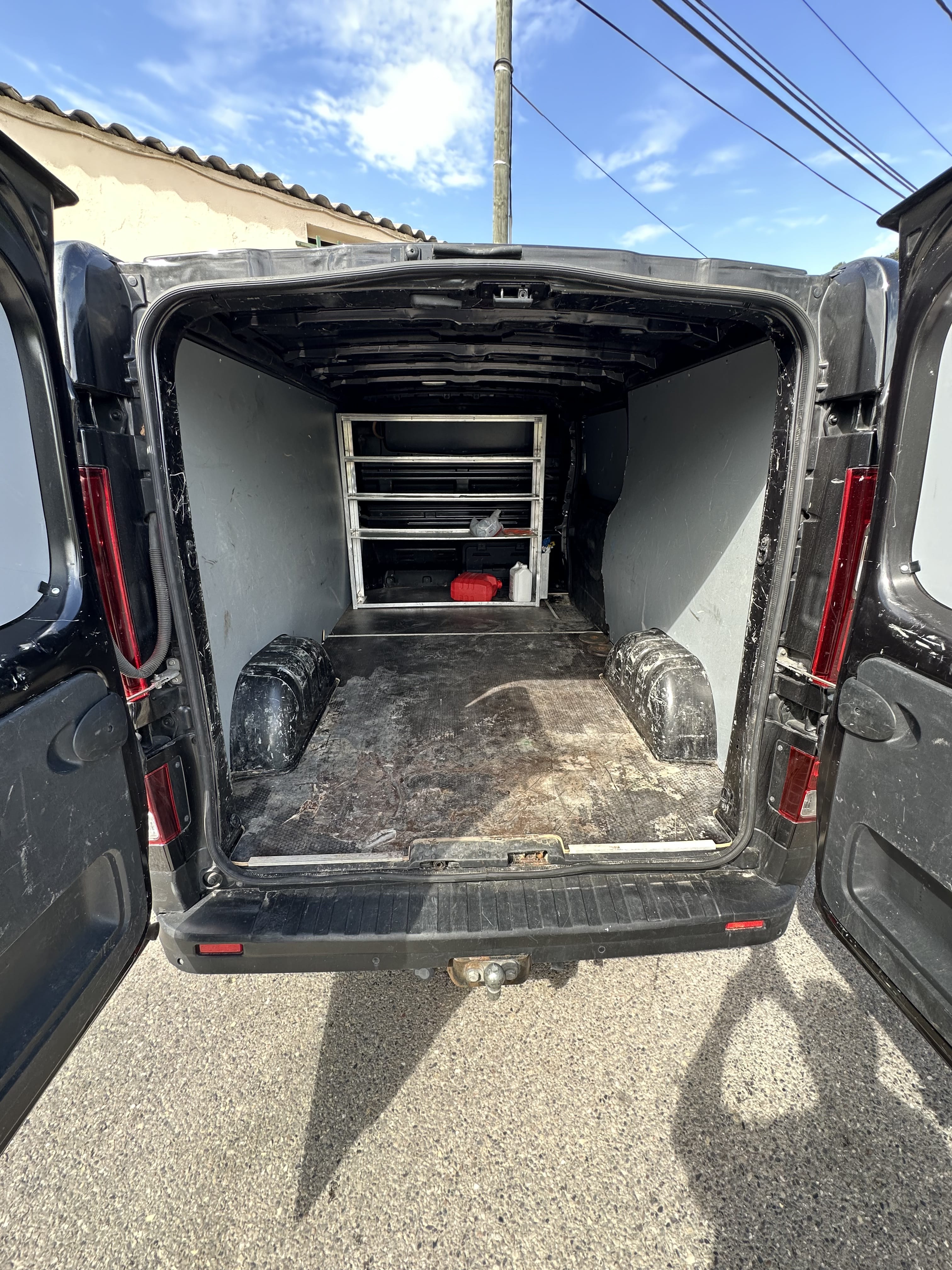 Nissan NV300 avec Régulateur de vitesse