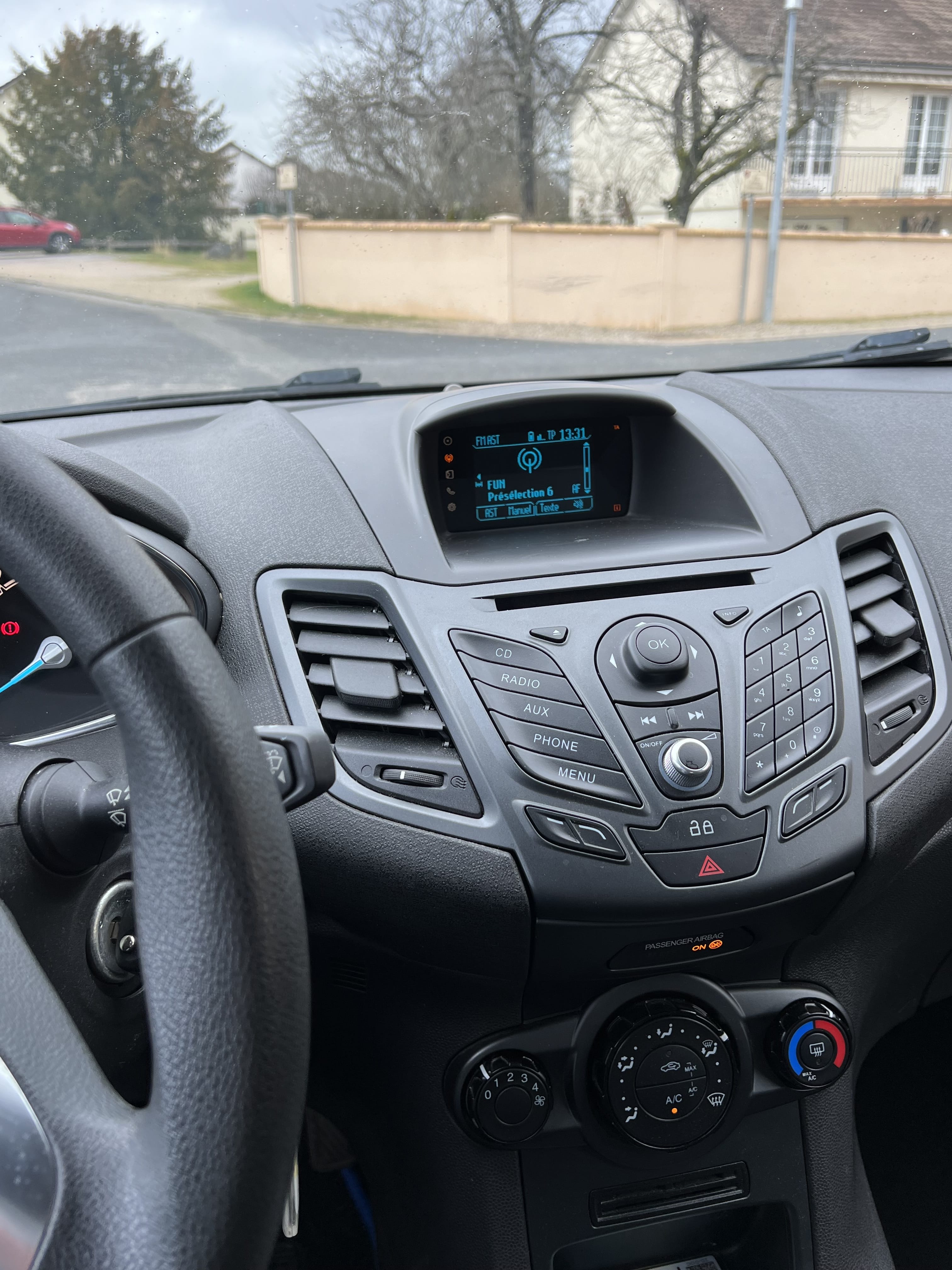 Ford Fiesta avec Entrée audio / iPod