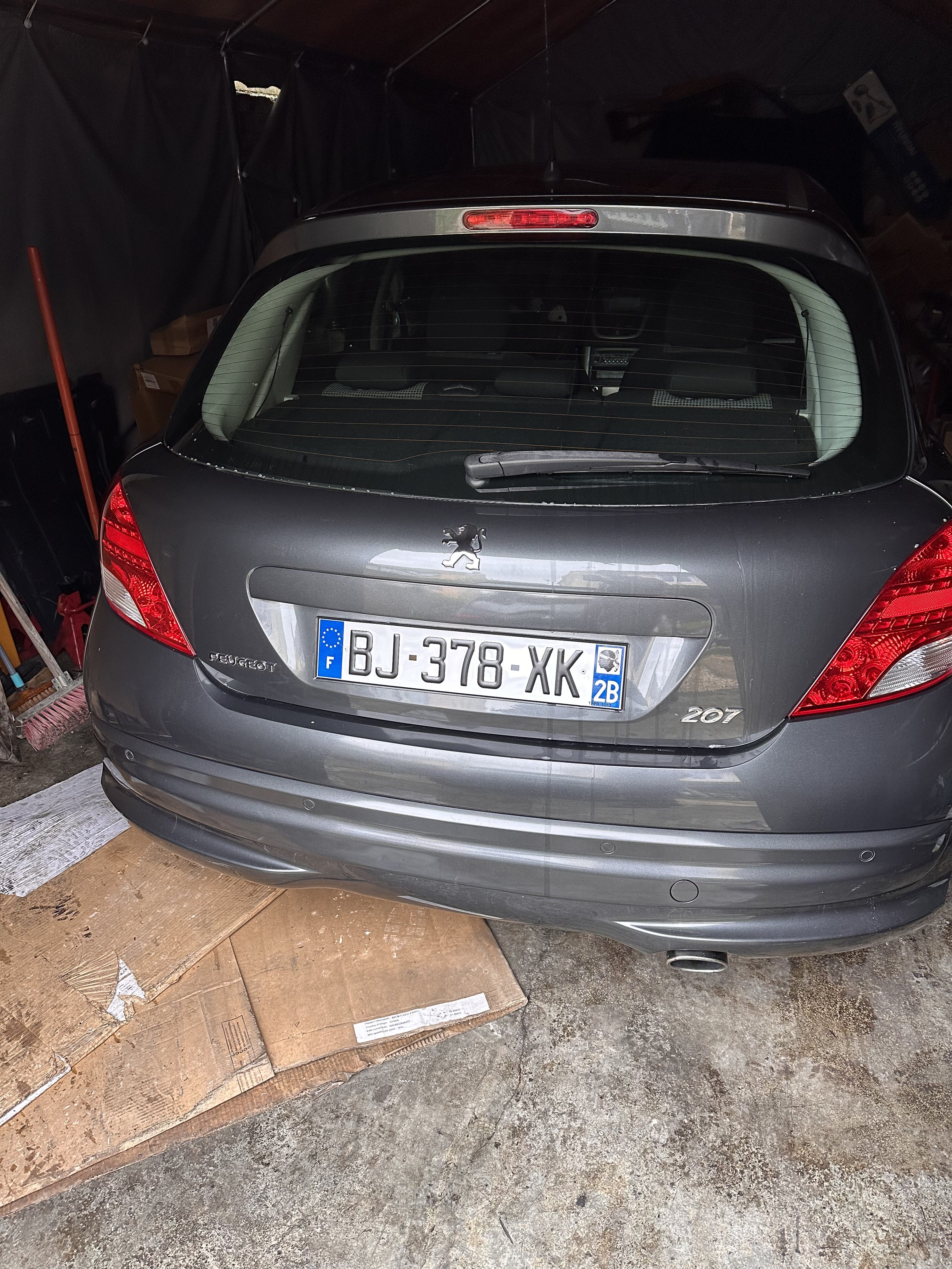 Peugeot 207 avec Climatisation
