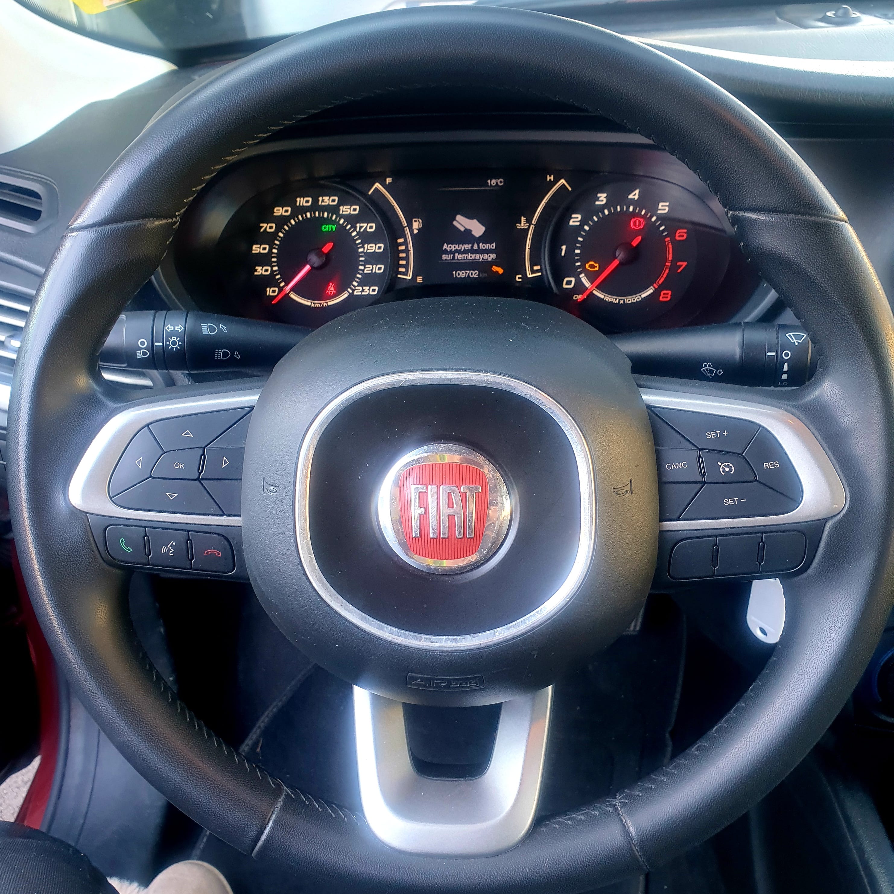 Fiat Tipo avec Entrée audio / iPod