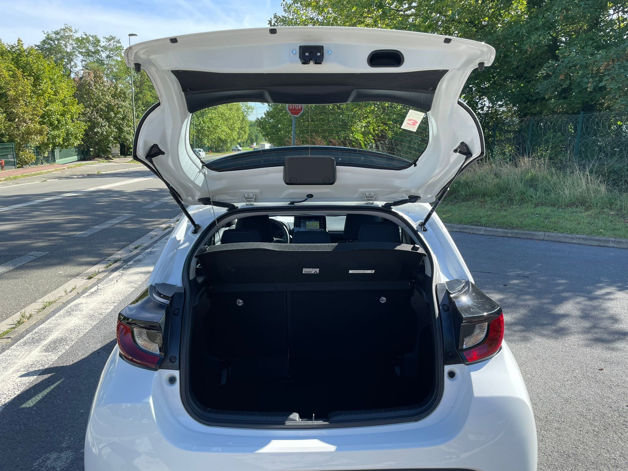 Toyota Yaris Hybride avec Entrée audio / iPod