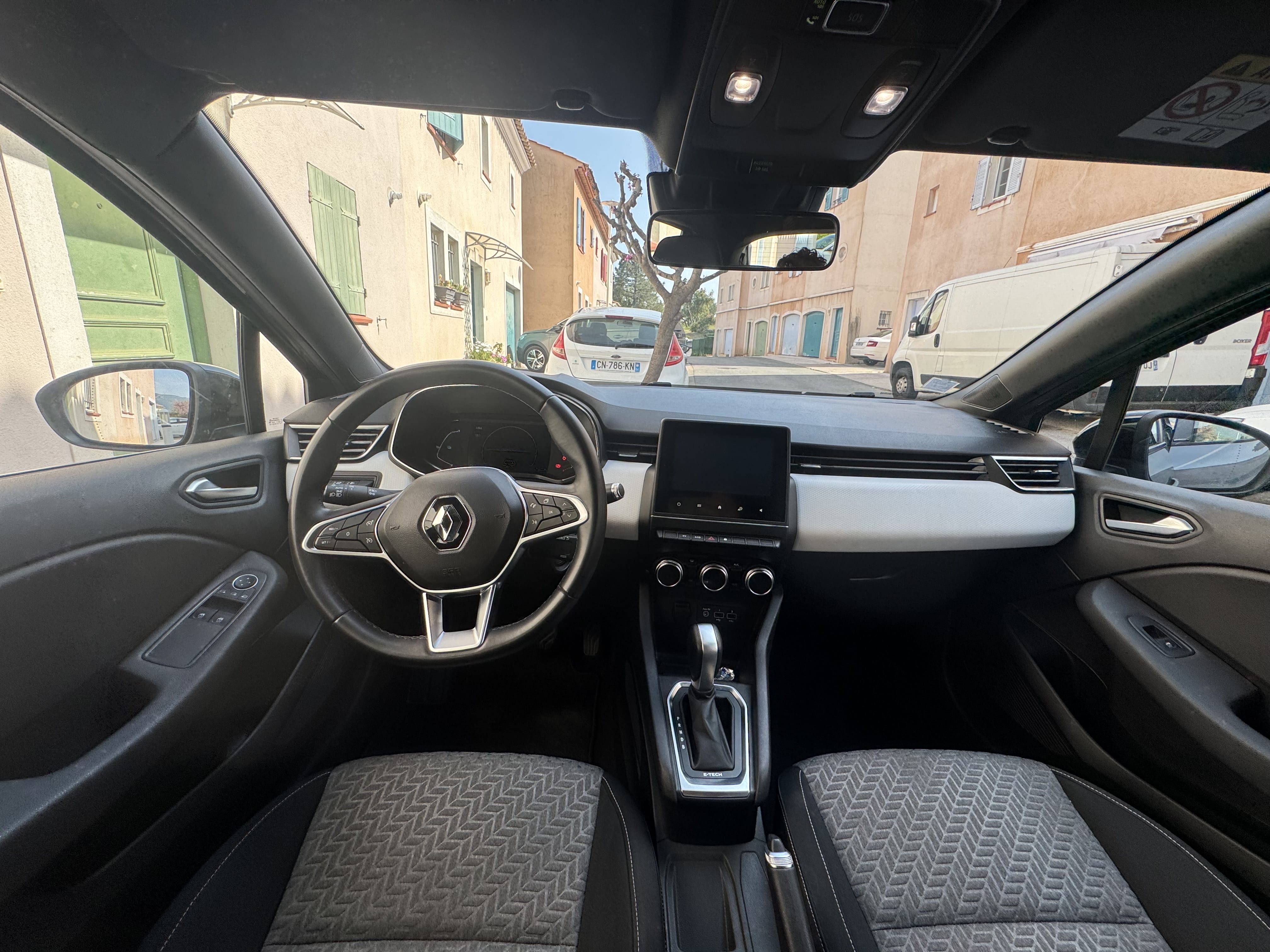 Renault Clio avec Régulateur de vitesse
