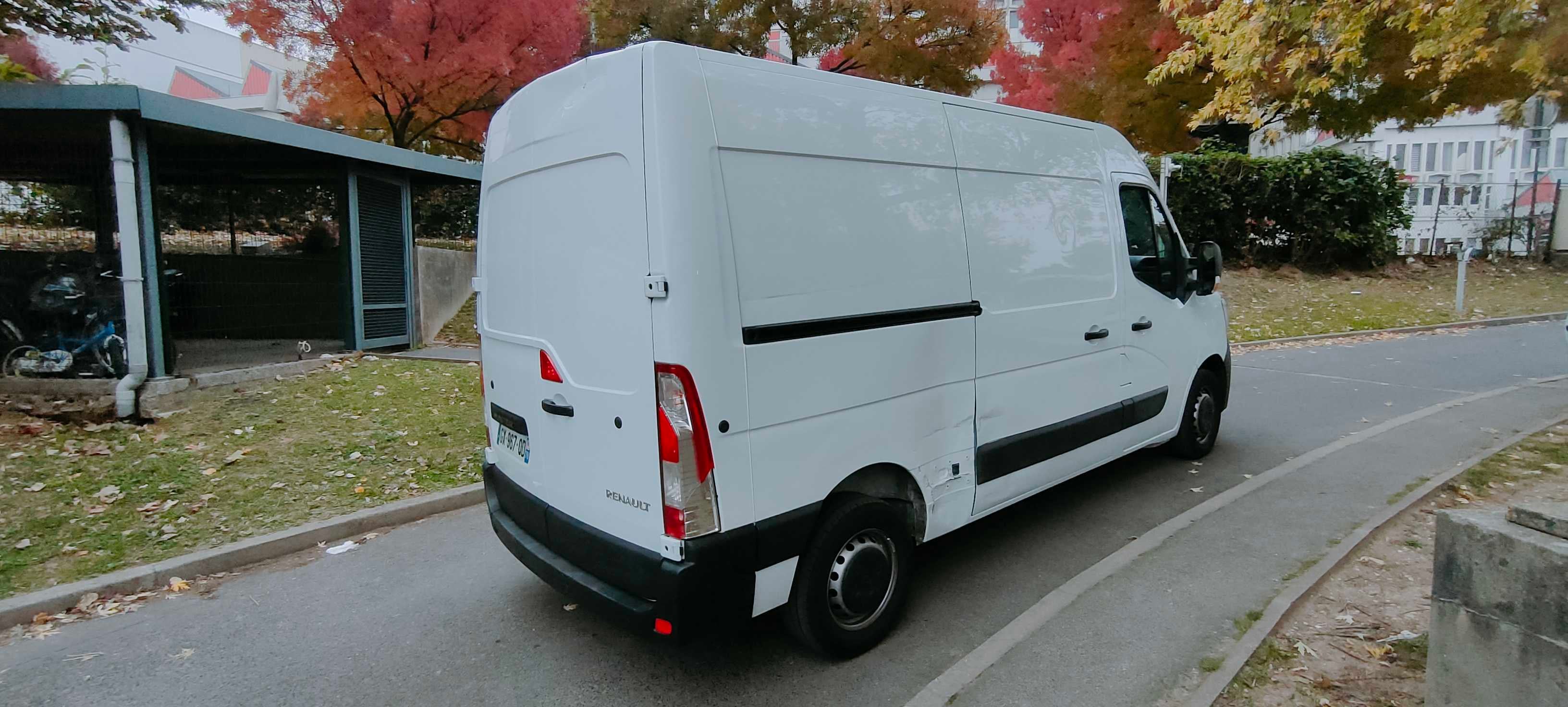 Renault Master avec Apple CarPlay