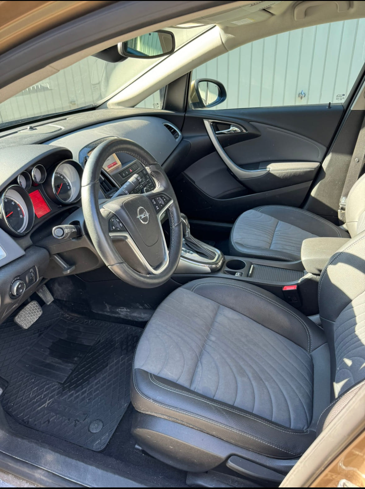 Opel Astra Sports Tourer